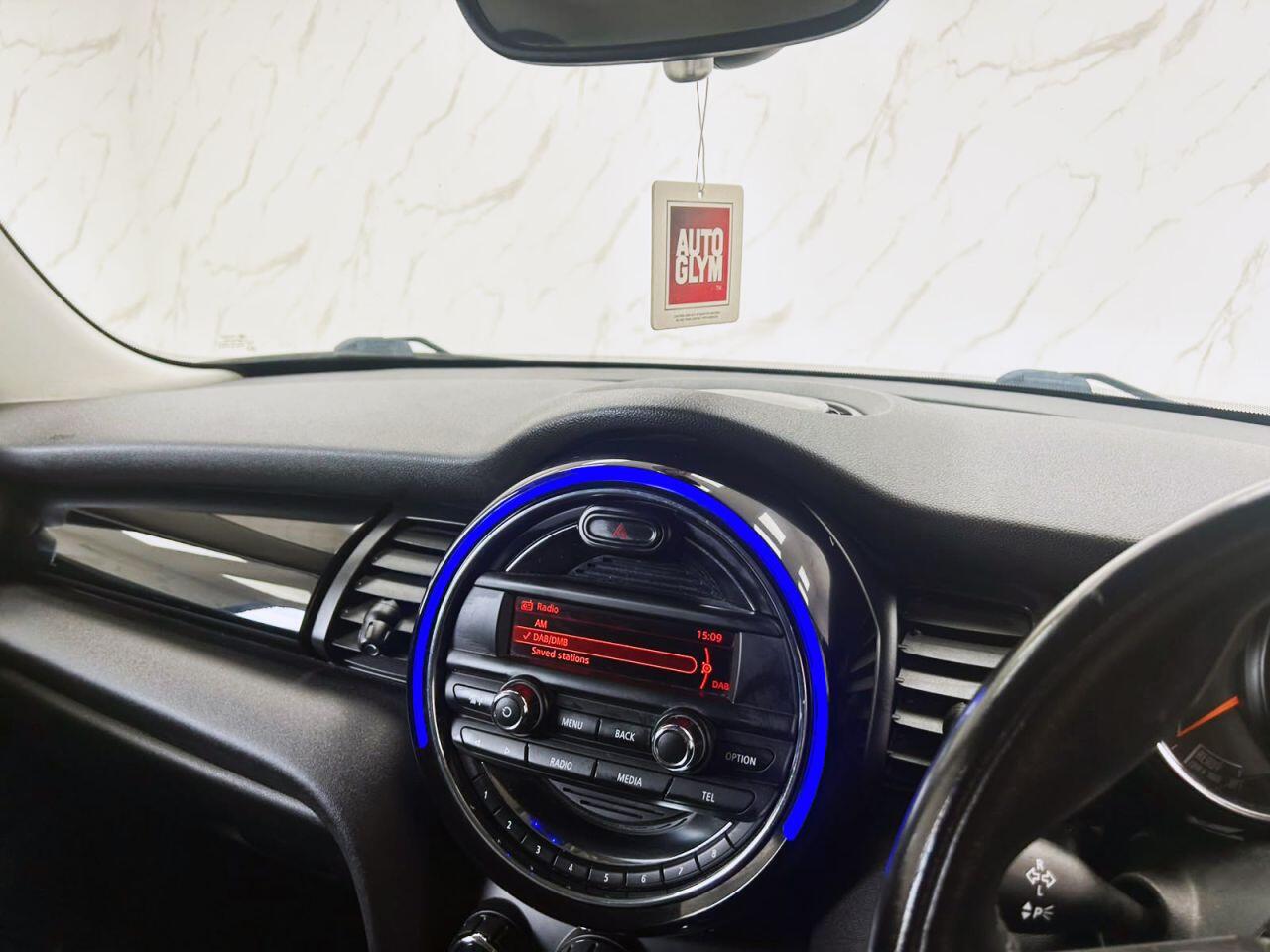 Mini Hatch view 17