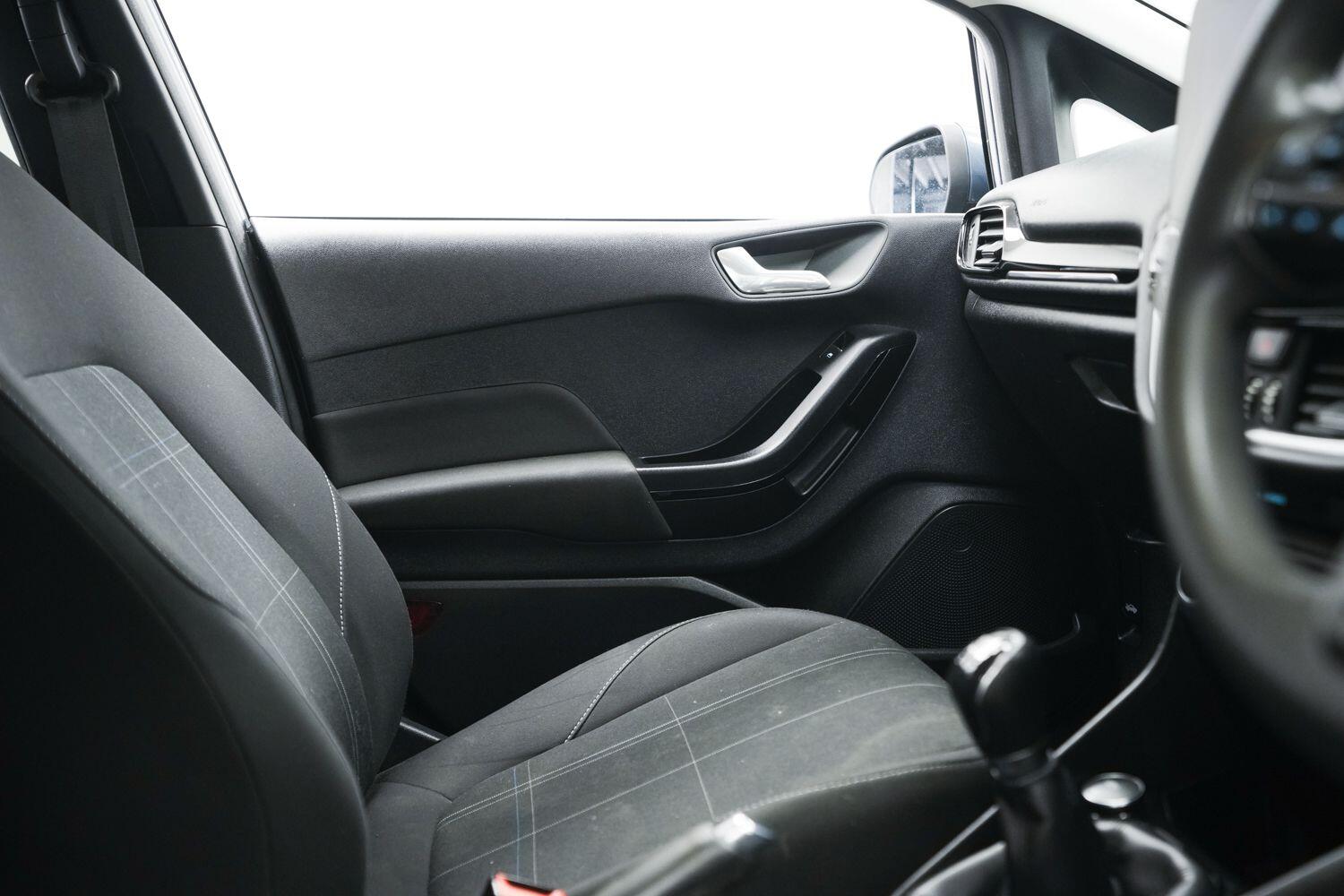 Ford Fiesta view 16