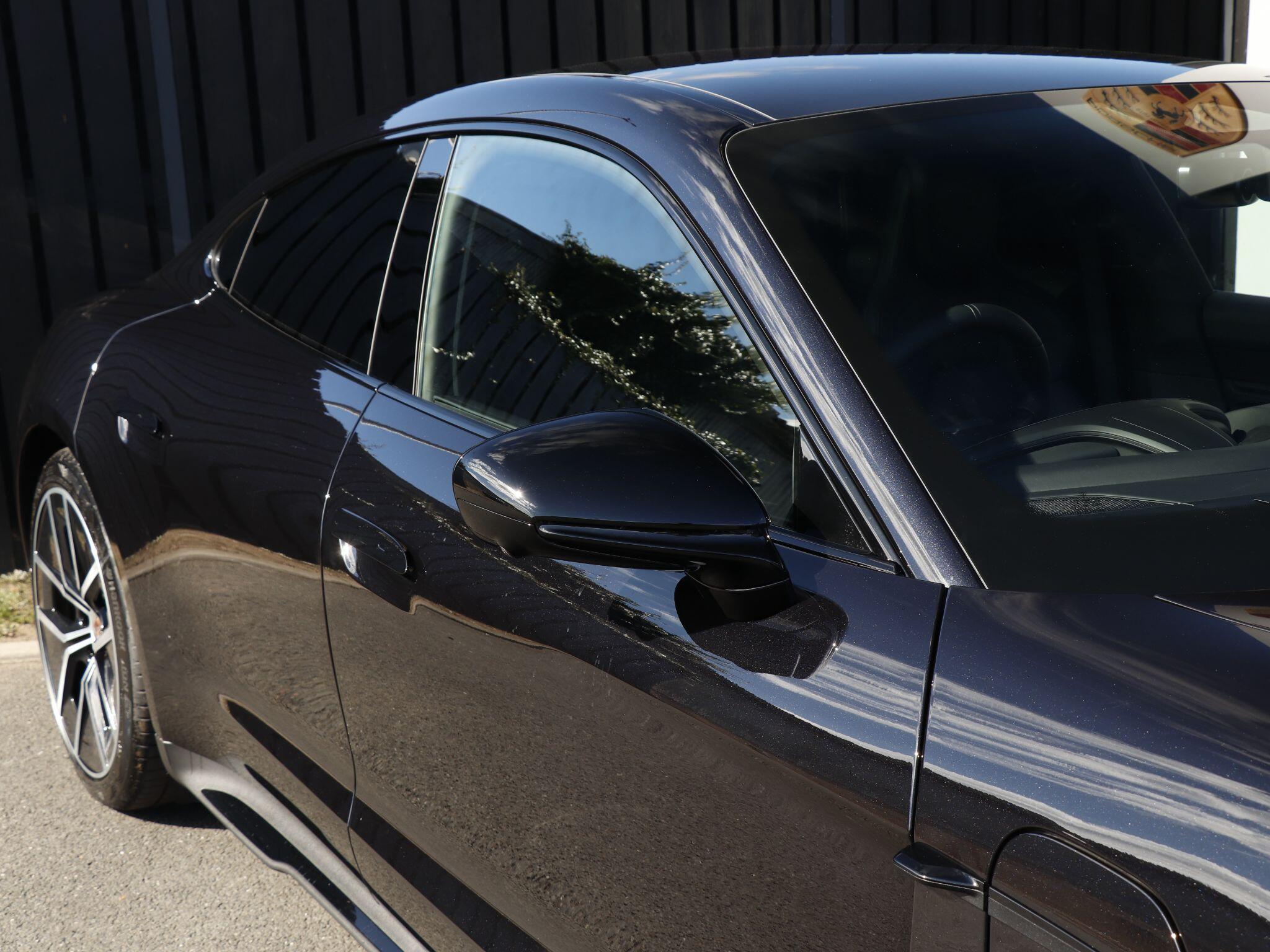 Porsche Taycan view 31