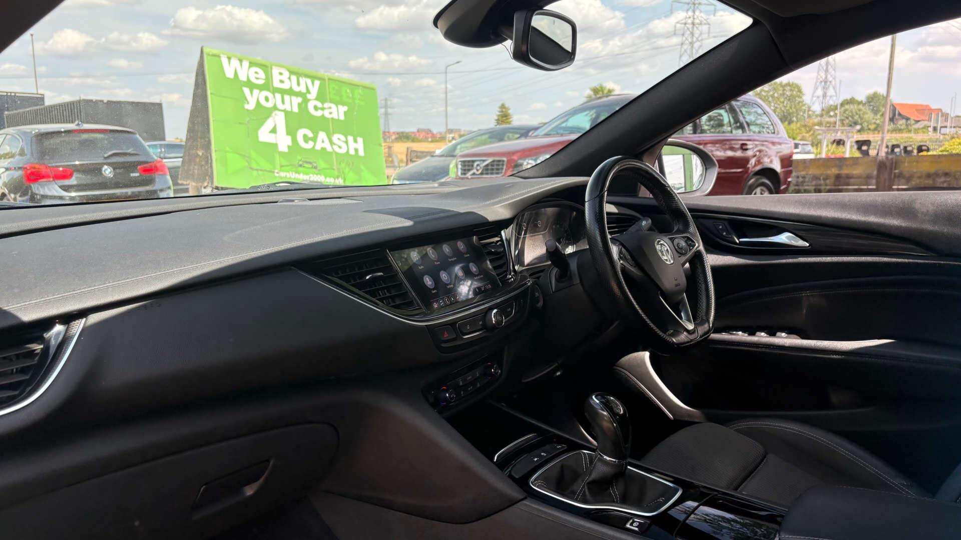 Vauxhall Insignia view 14