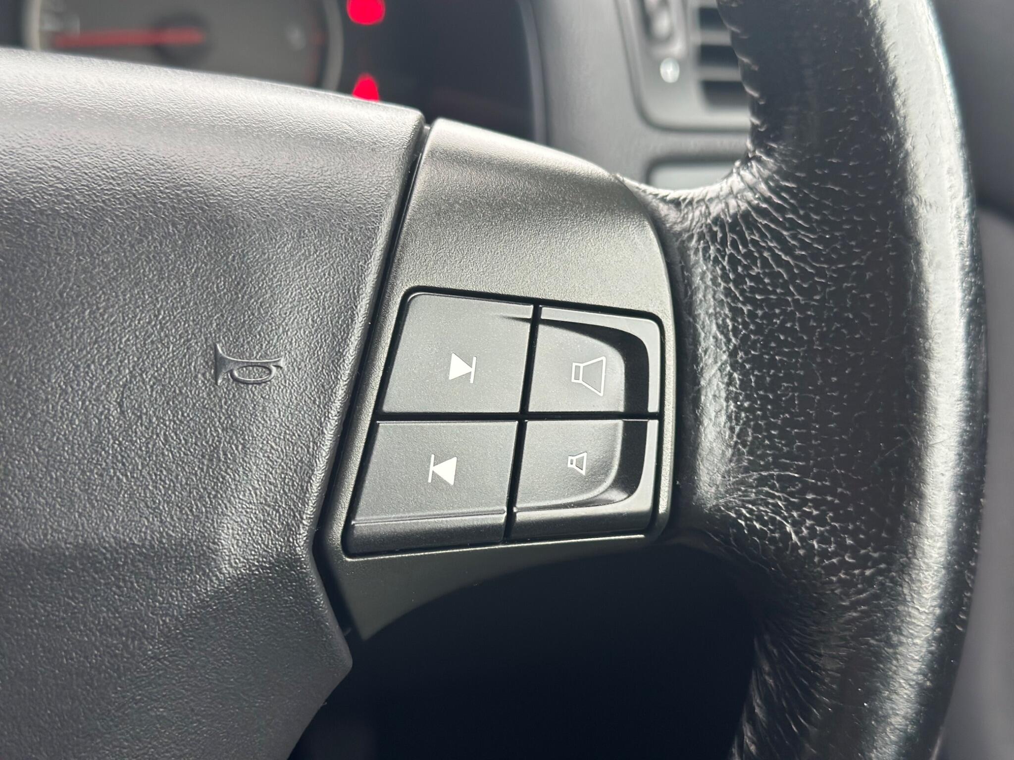 Volvo V50 view 35