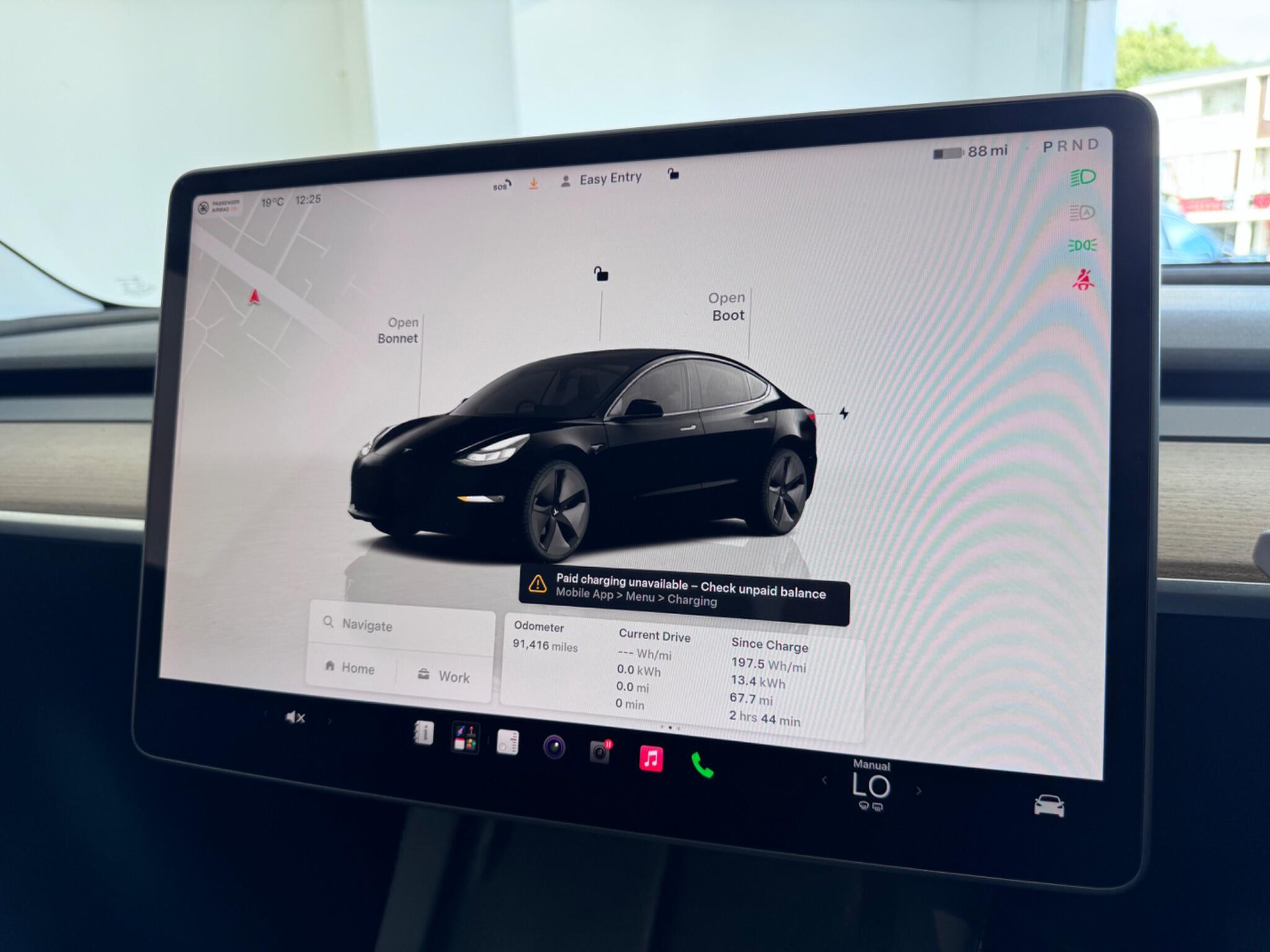 Tesla Model 3 view 18