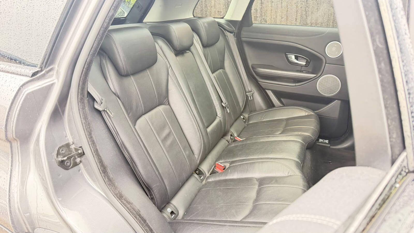 Land Rover Range Rover Evoque view 18