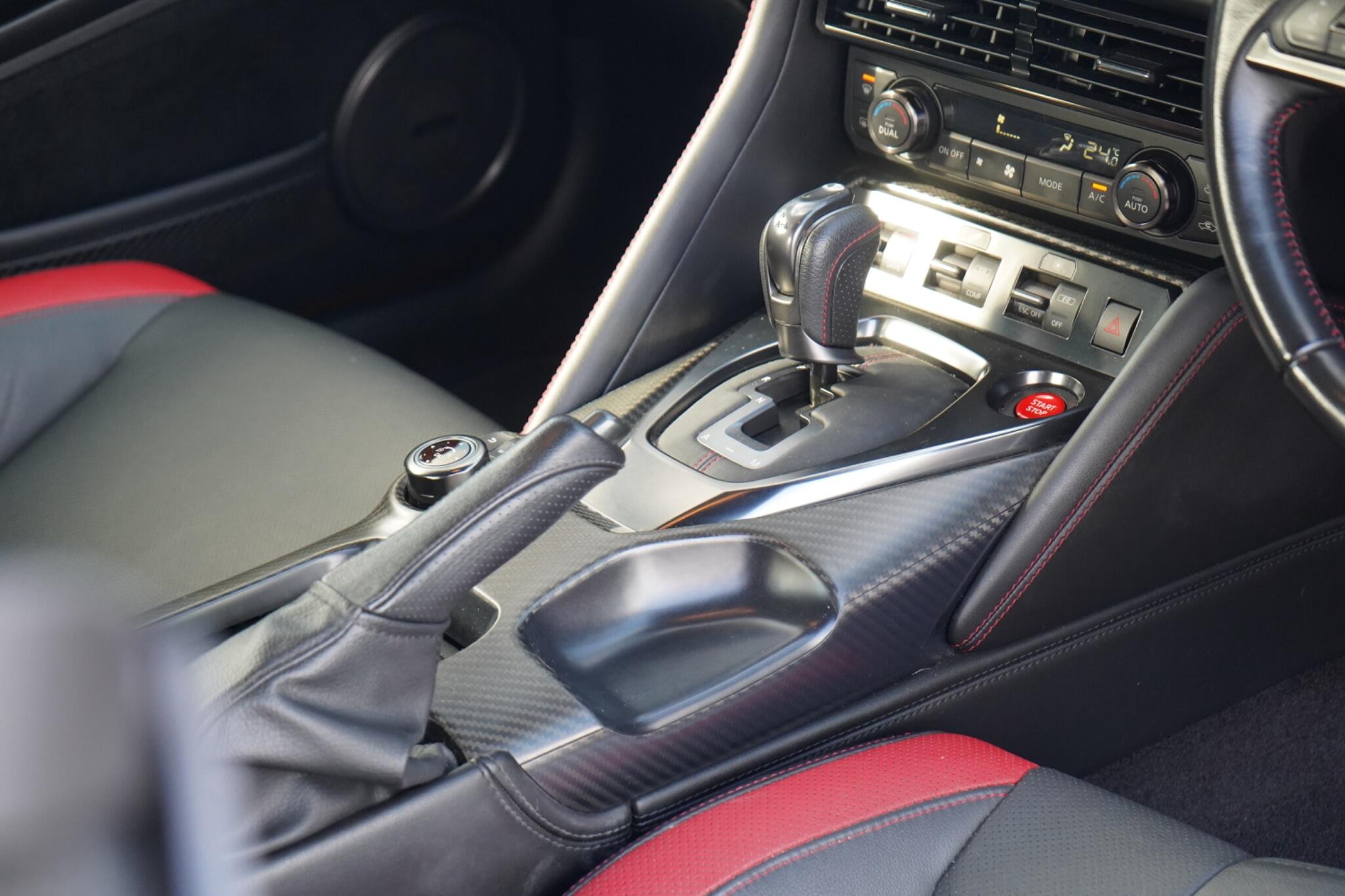 Nissan GT-R view 24