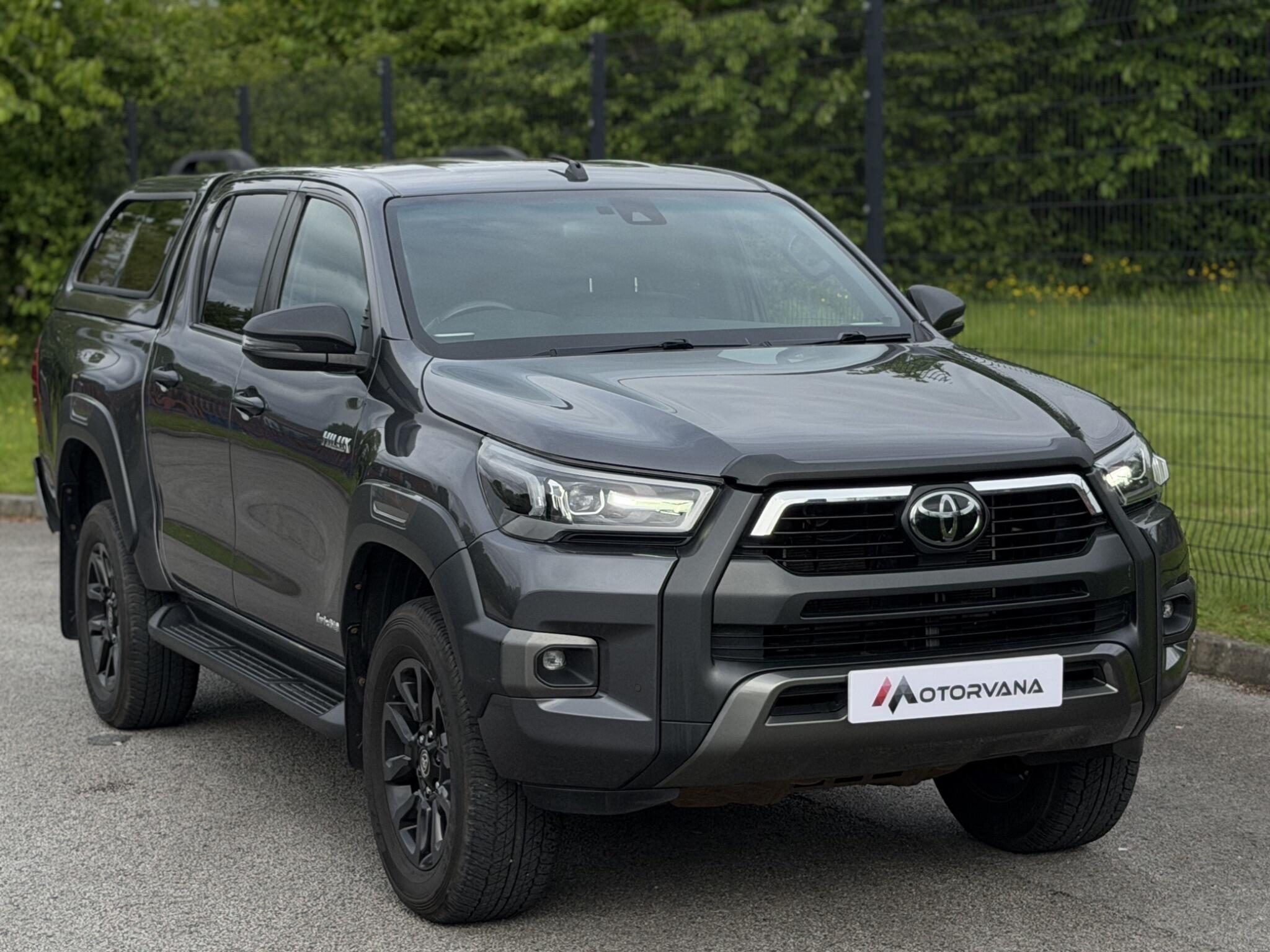 Toyota Hilux view 7