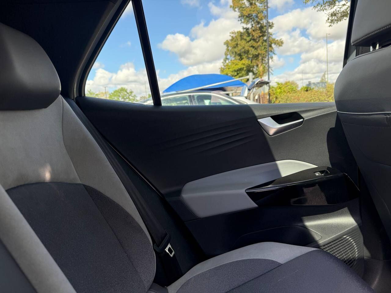 Volkswagen Id.3 view 32