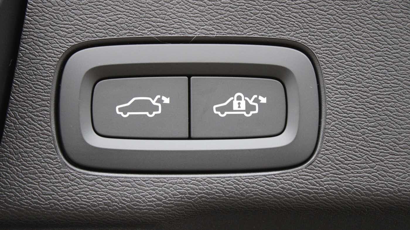 Volvo XC60 view 35