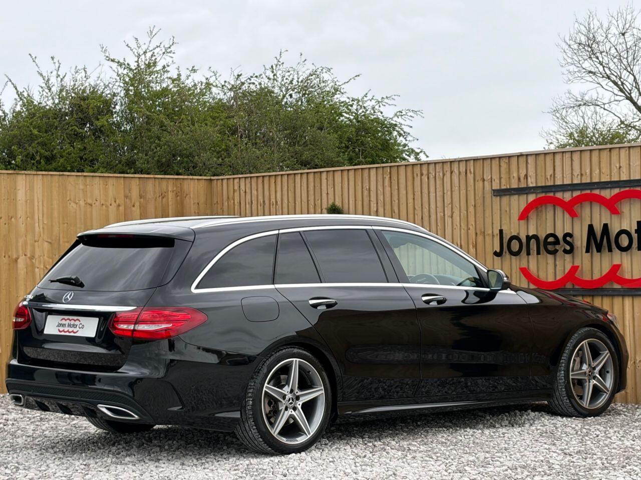 Mercedes-Benz C-Class view 6