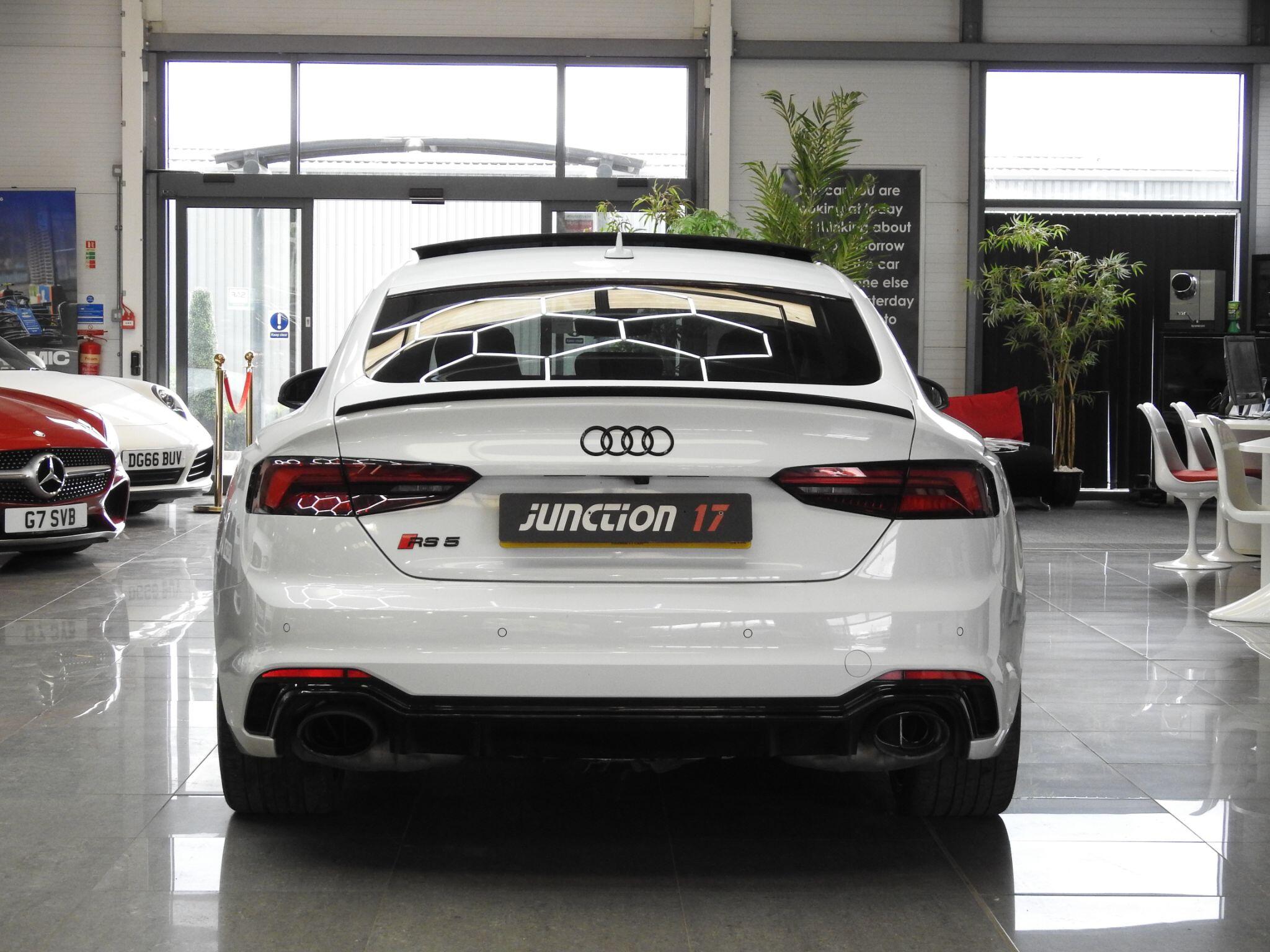 Audi RS5 view 14