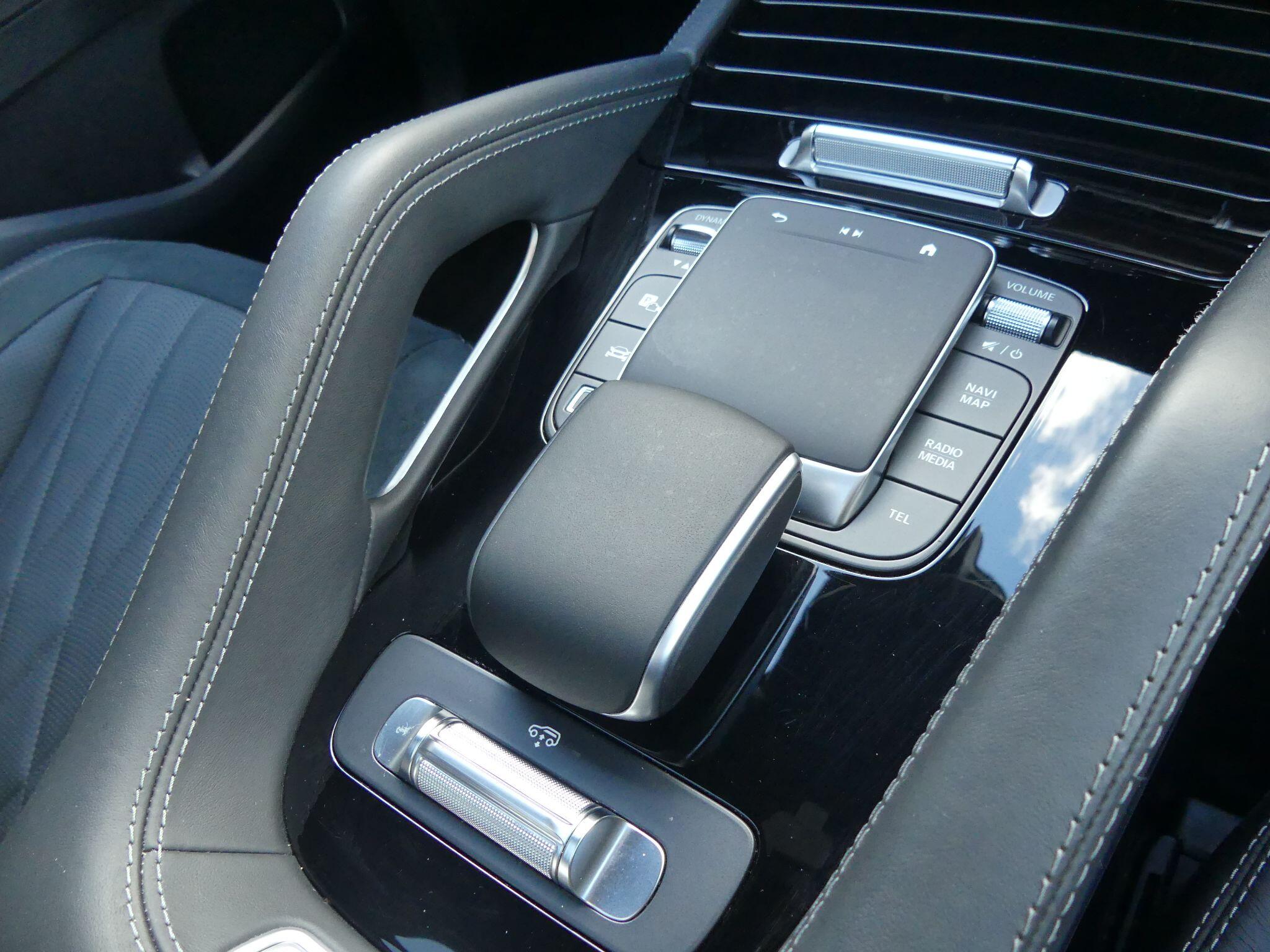 Mercedes-Benz Gle view 17