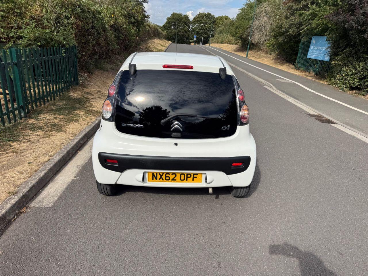 Citroen C1 view 10