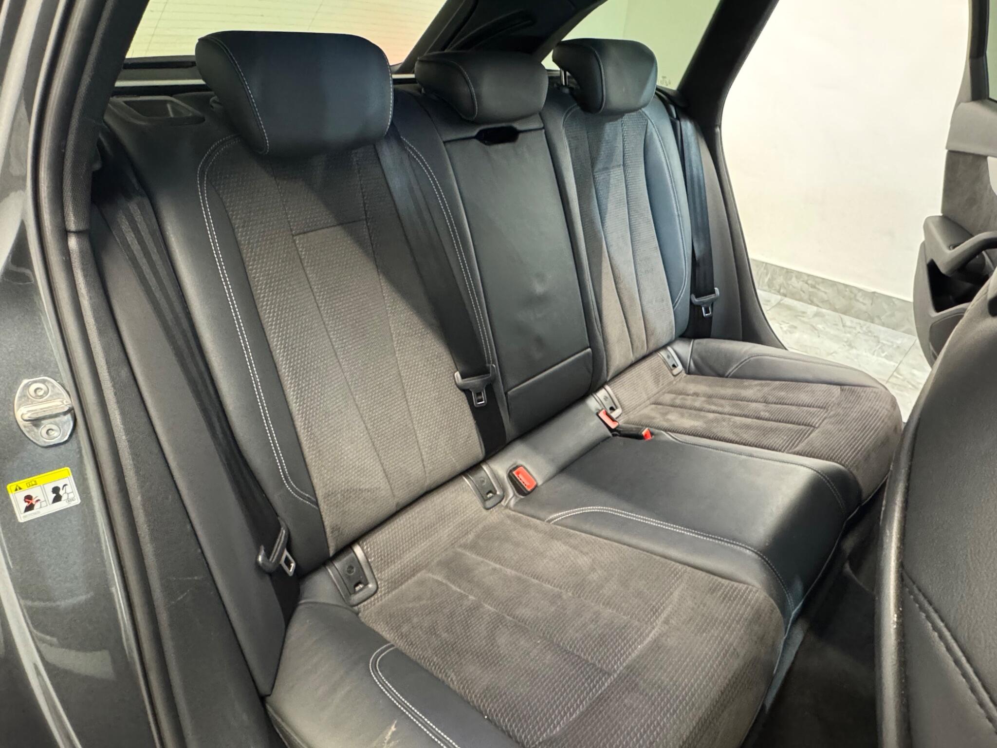 Audi A4 view 59