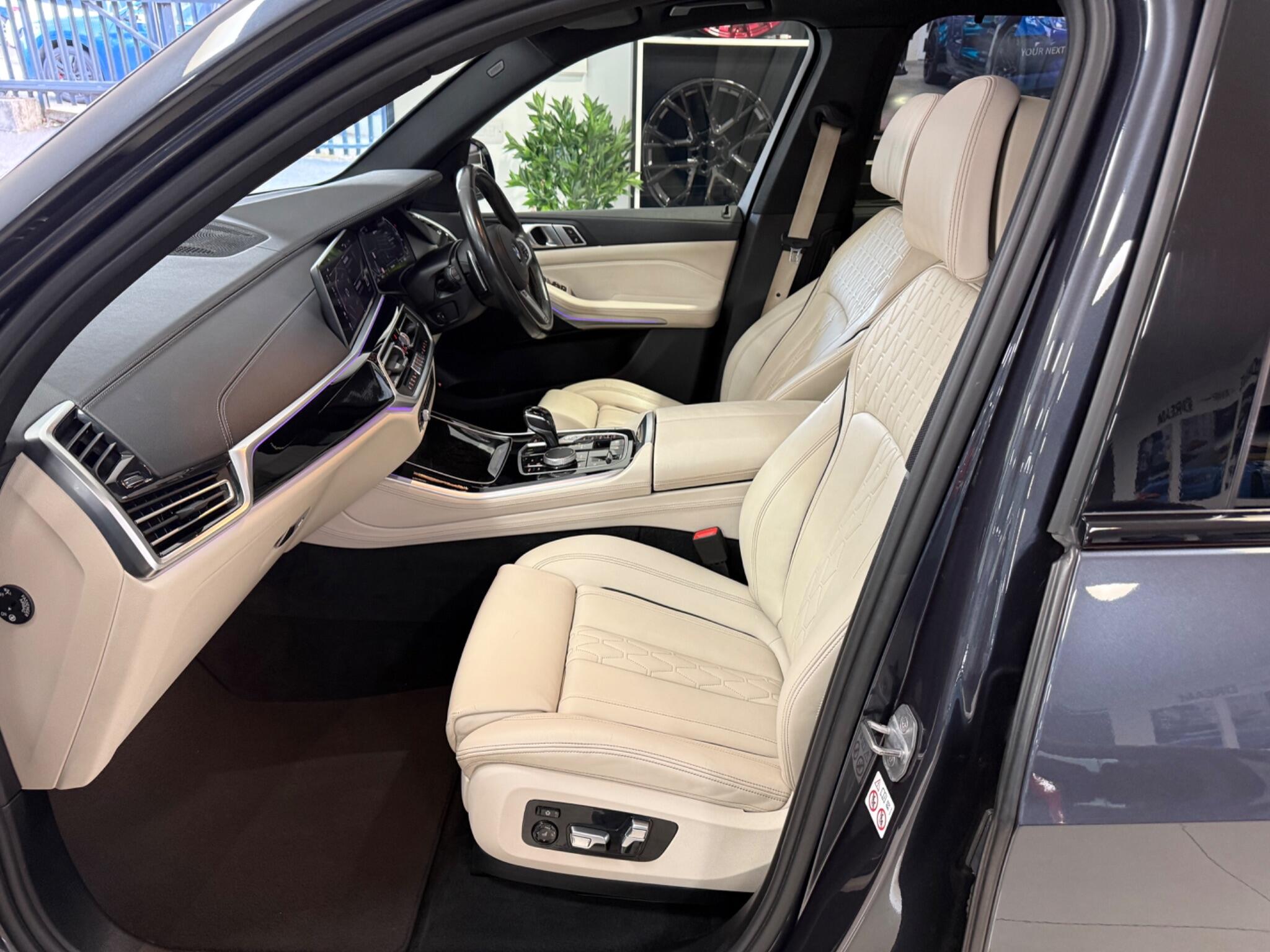 BMW X5 view 58