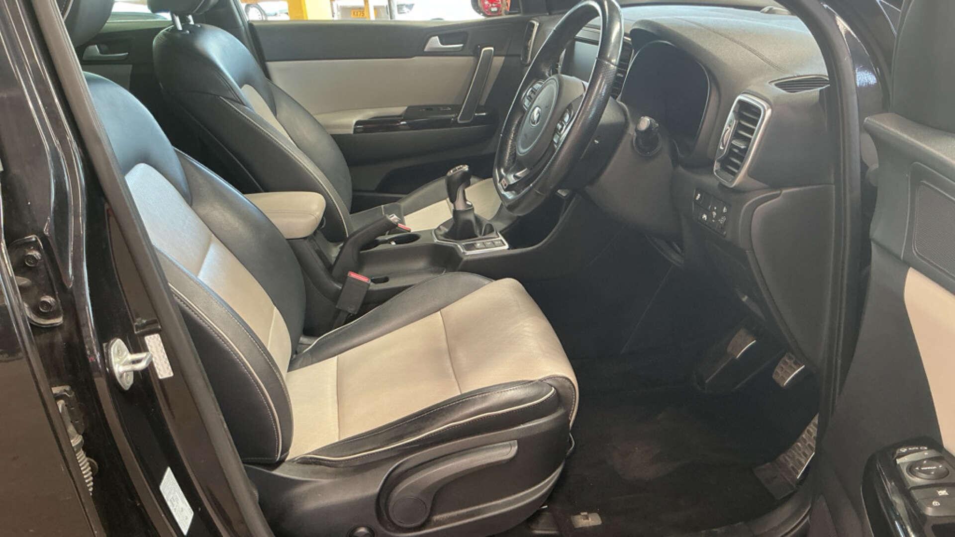 Kia Sportage view 10