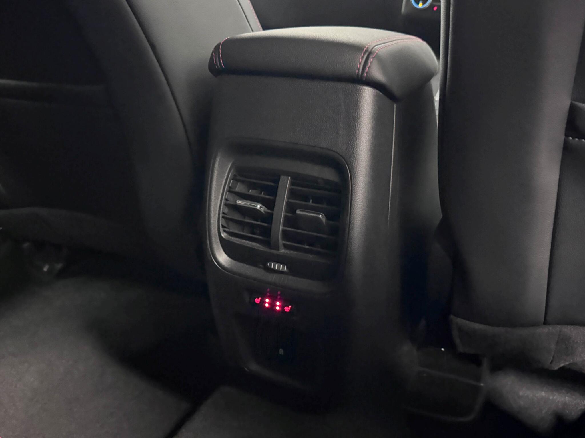 Ford Kuga view 21