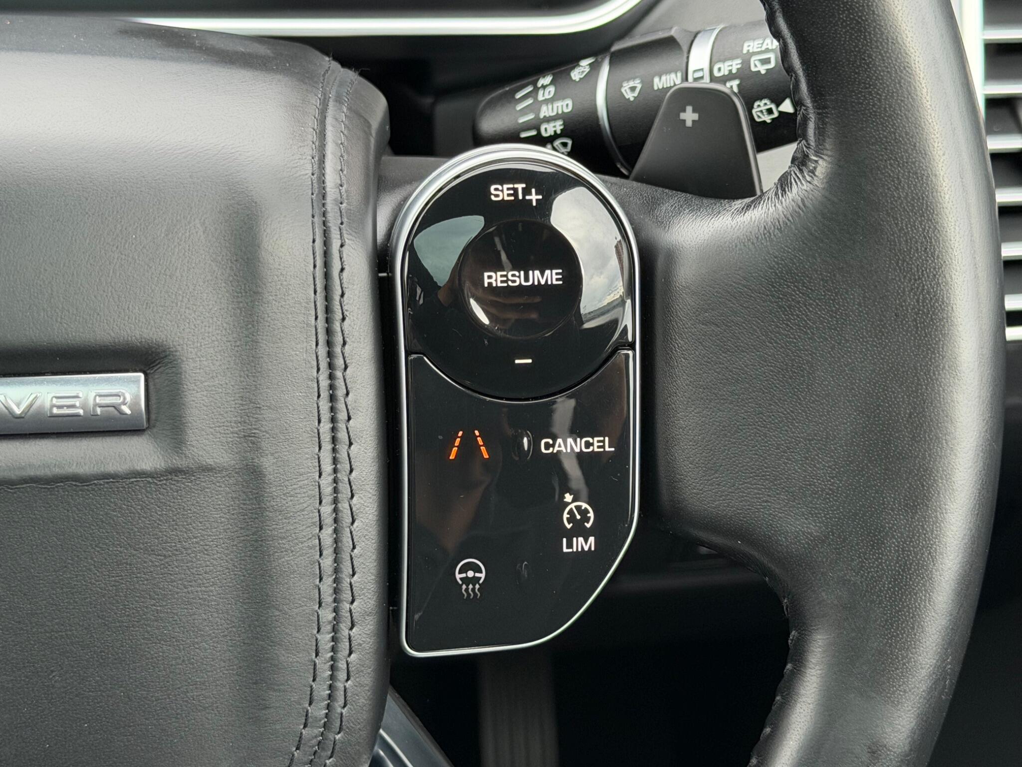 Land Rover Range Rover view 29