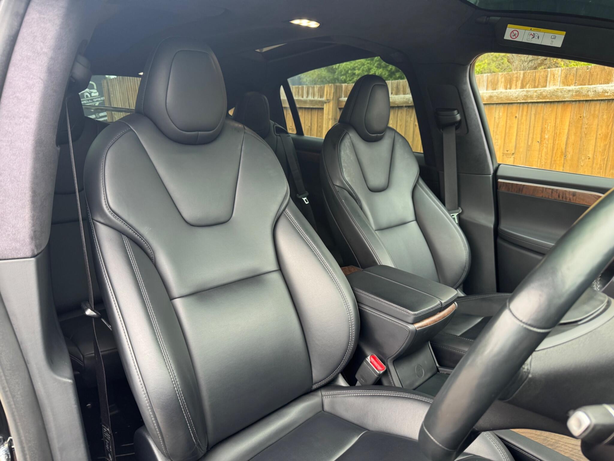 Tesla Model X view 18