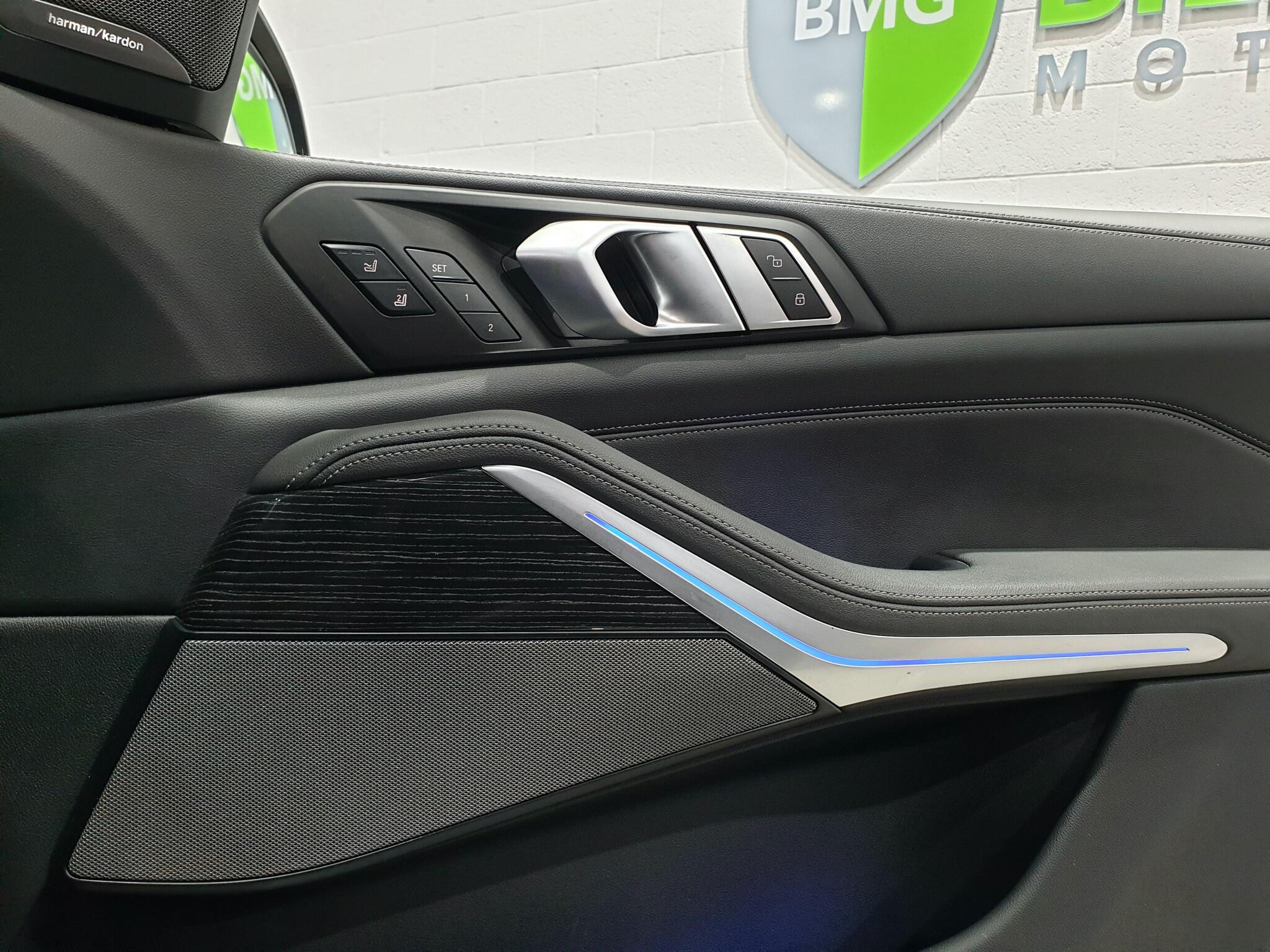 BMW X5 view 69