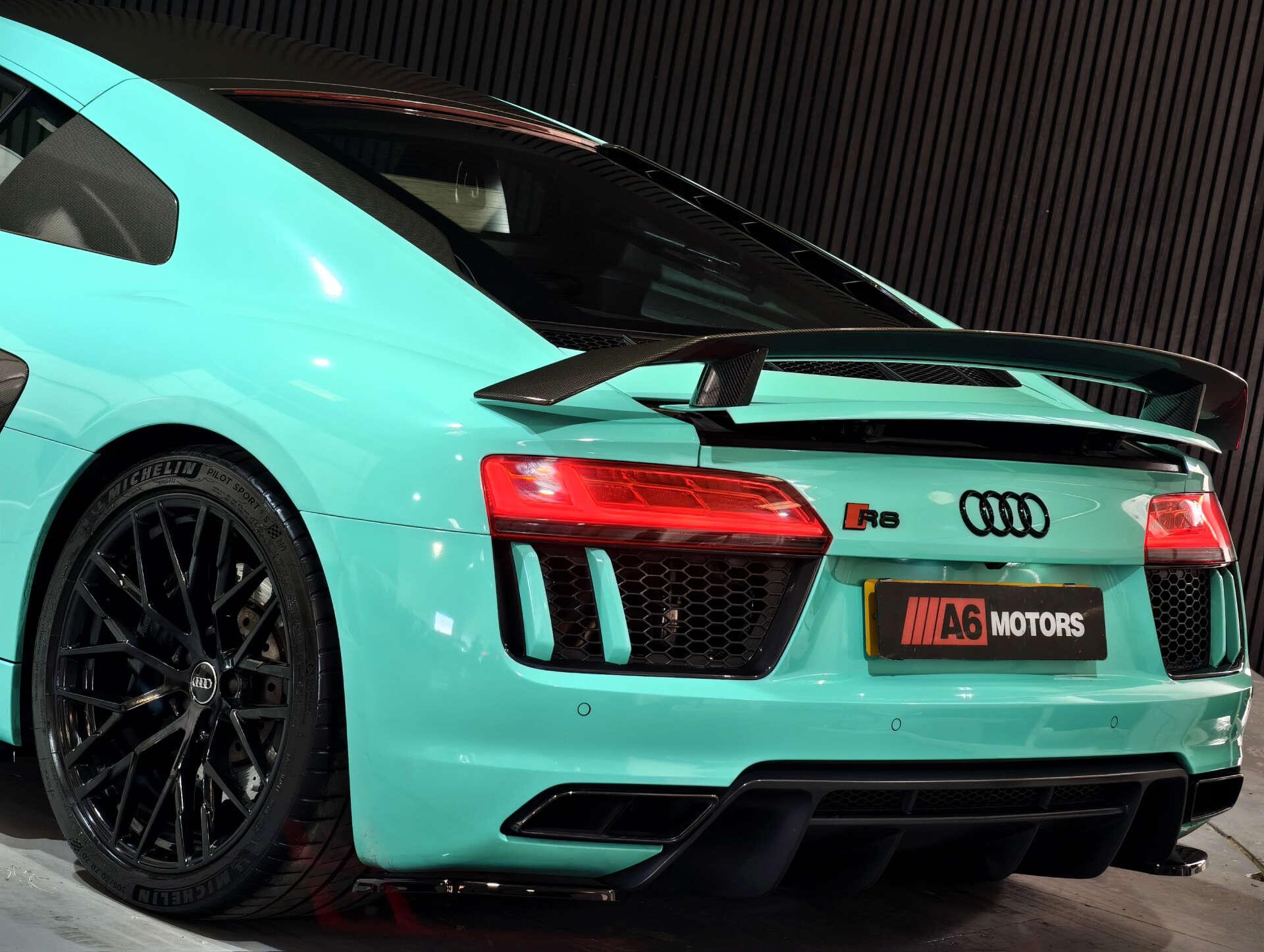 Audi R8 view 35