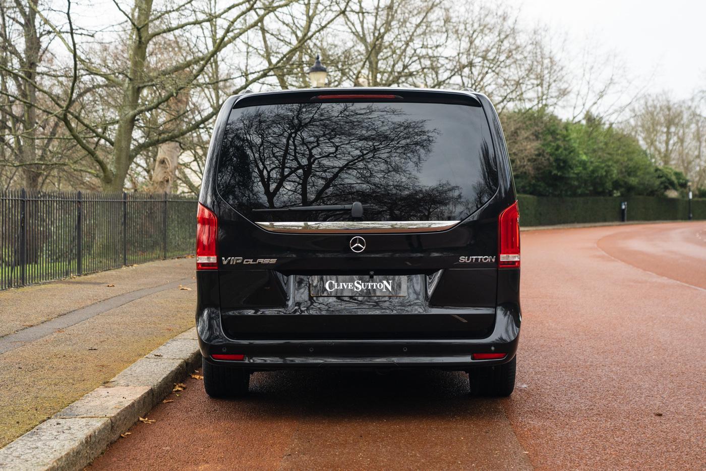 Mercedes-Benz V-Class view 4