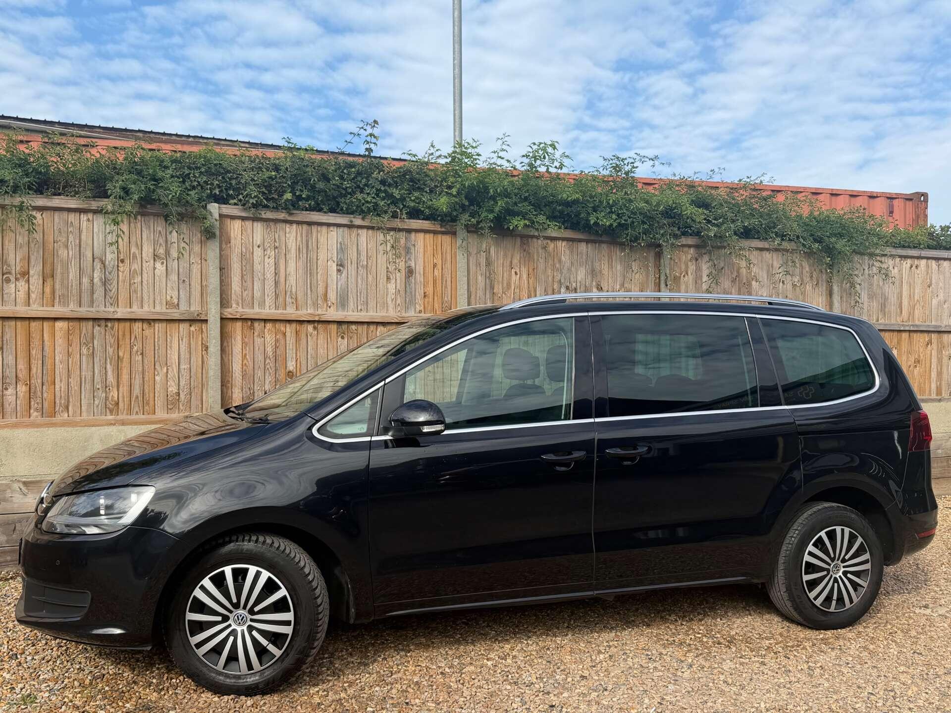 Volkswagen Sharan view 5