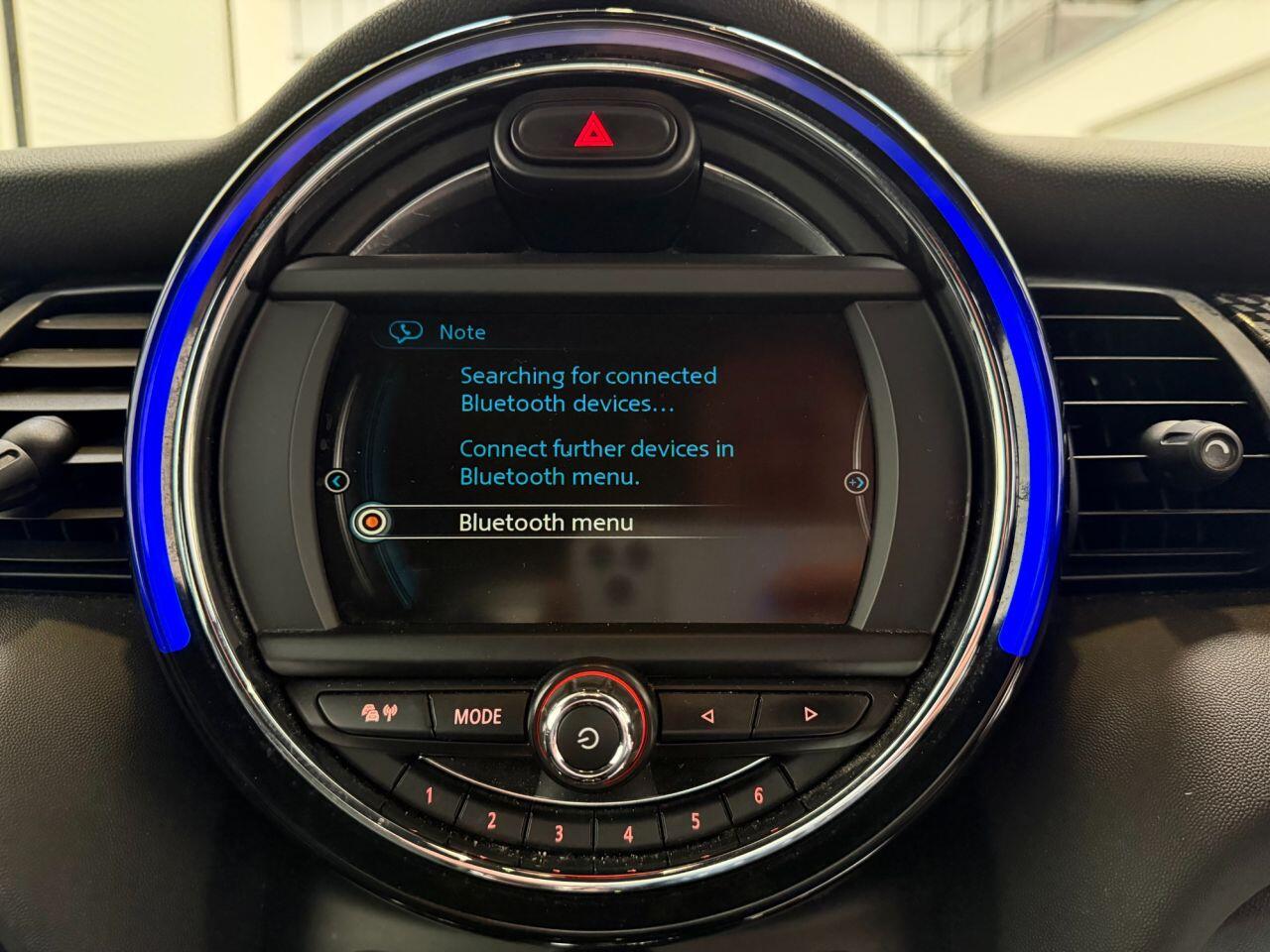 Mini Hatch view 10