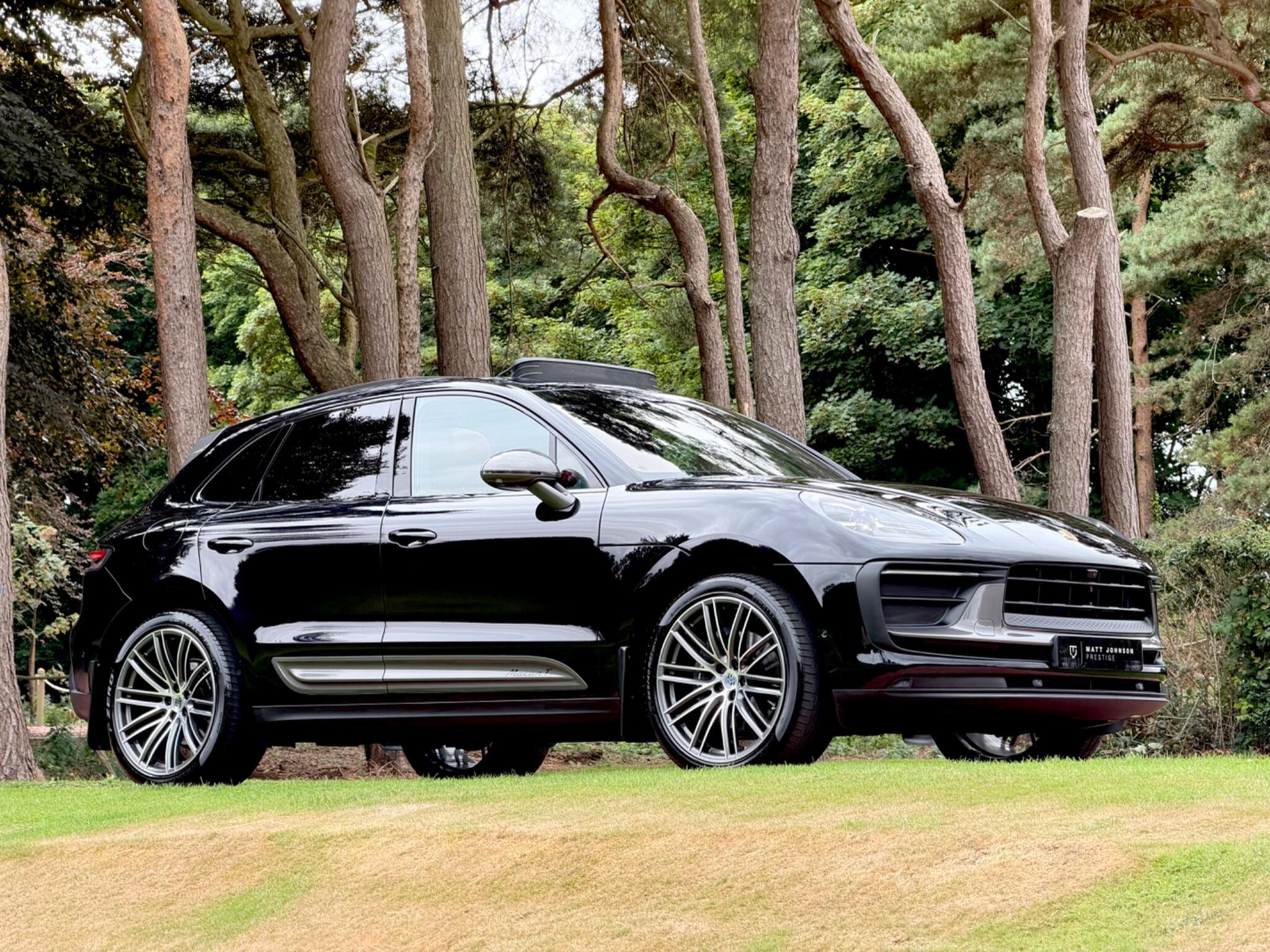 Porsche Macan main image