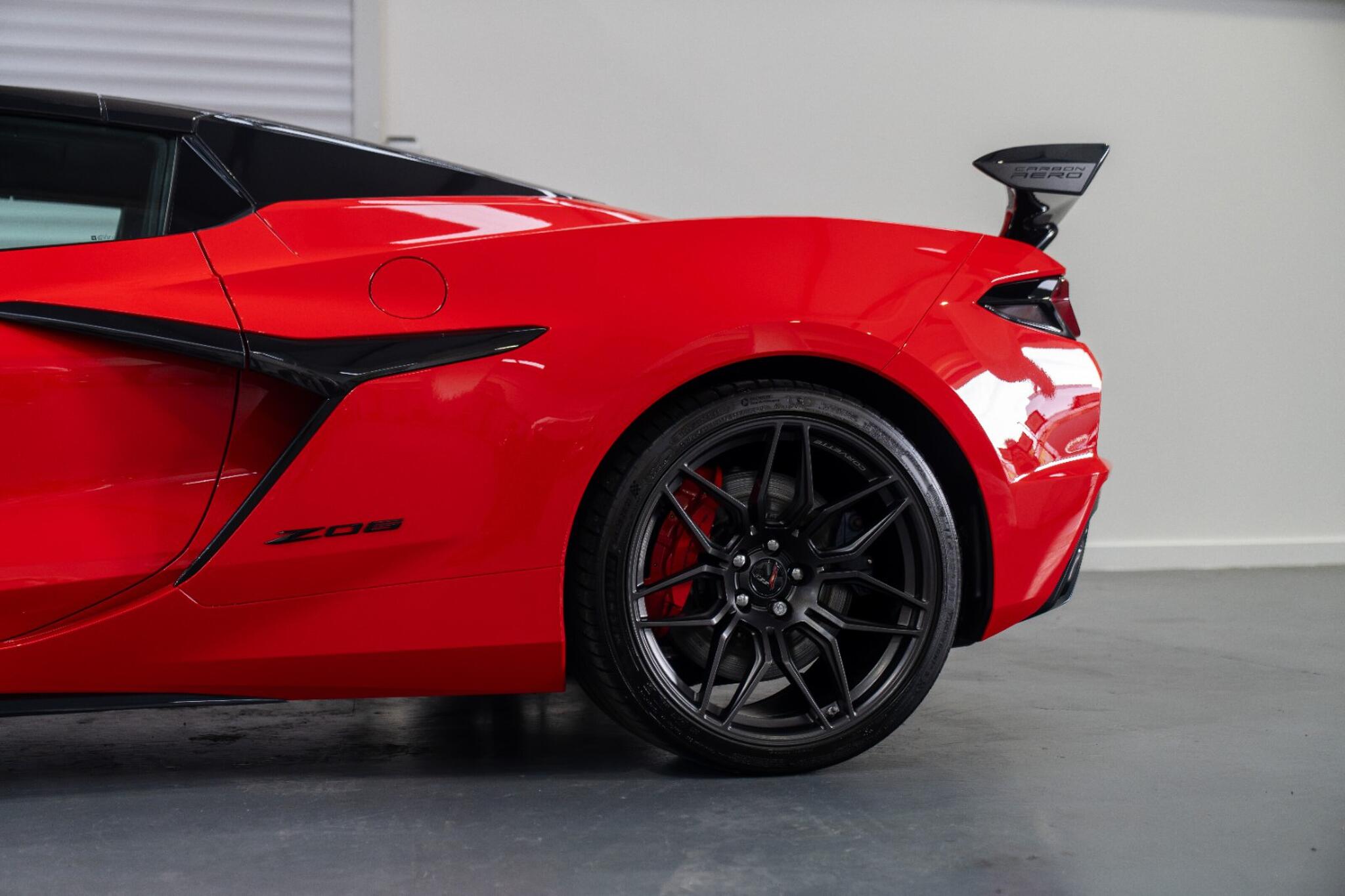 Chevrolet Corvette view 21