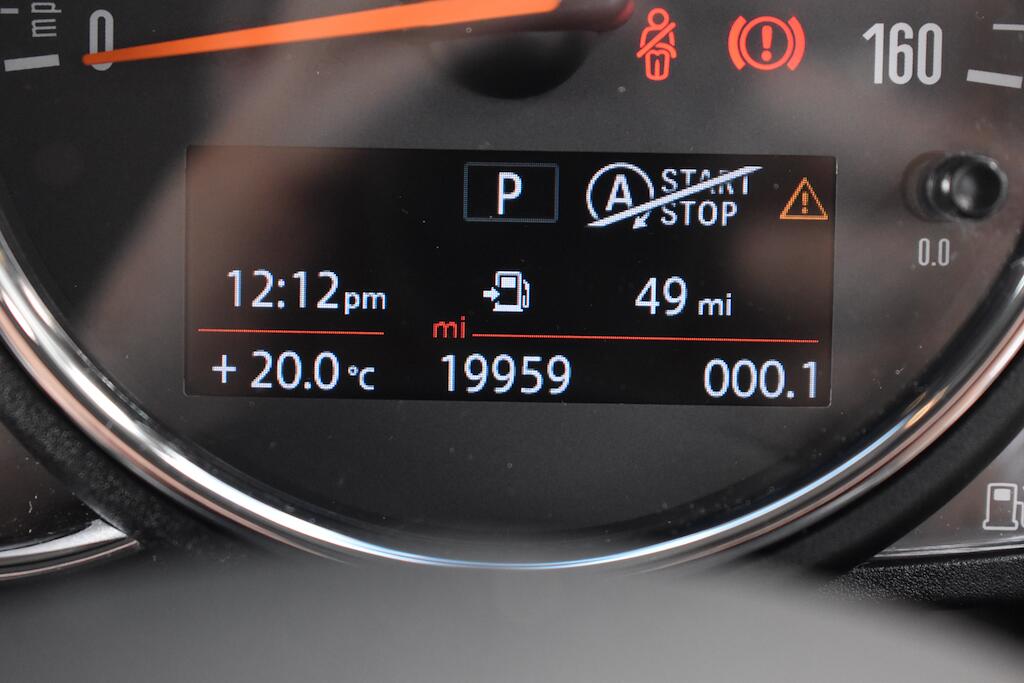 Mini Cooper view 11