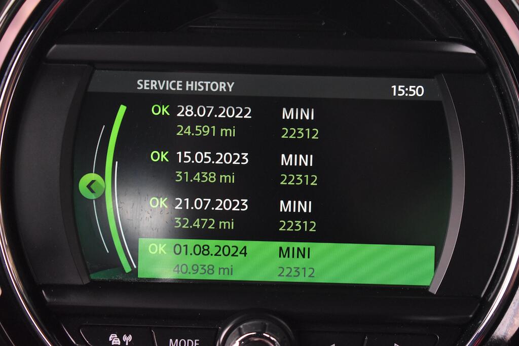 Mini Cooper view 65