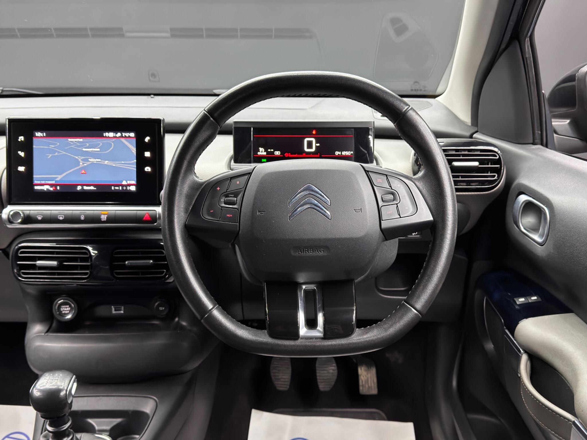 Citroen C4 Cactus view 18