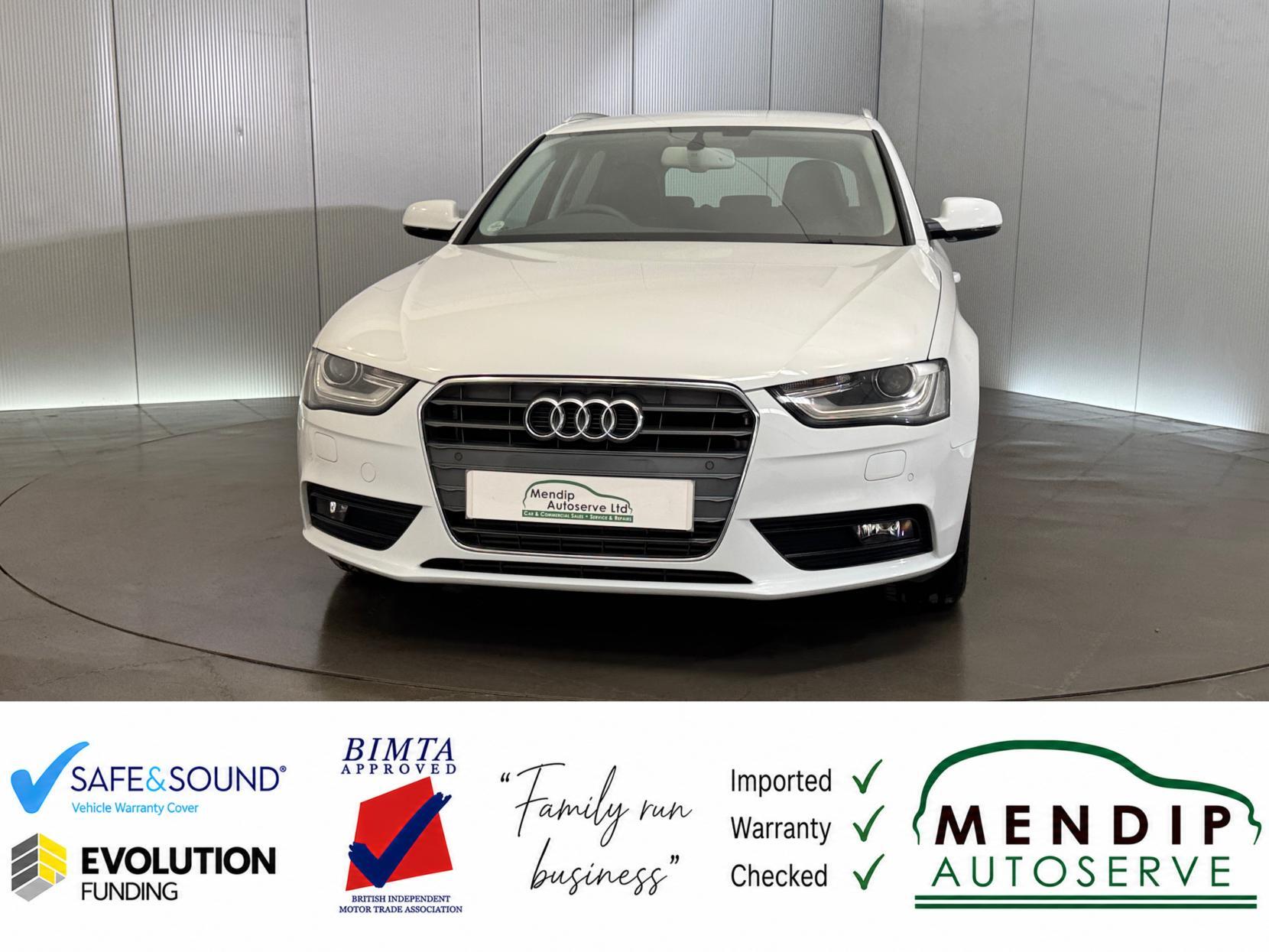 Audi A4 Avant view 43