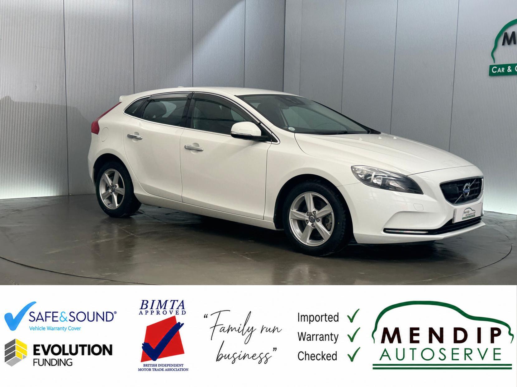 Volvo V40 view 47