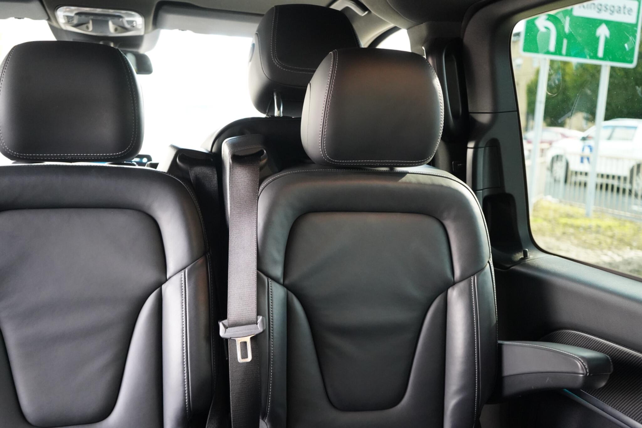 Mercedes-Benz V Class view 18