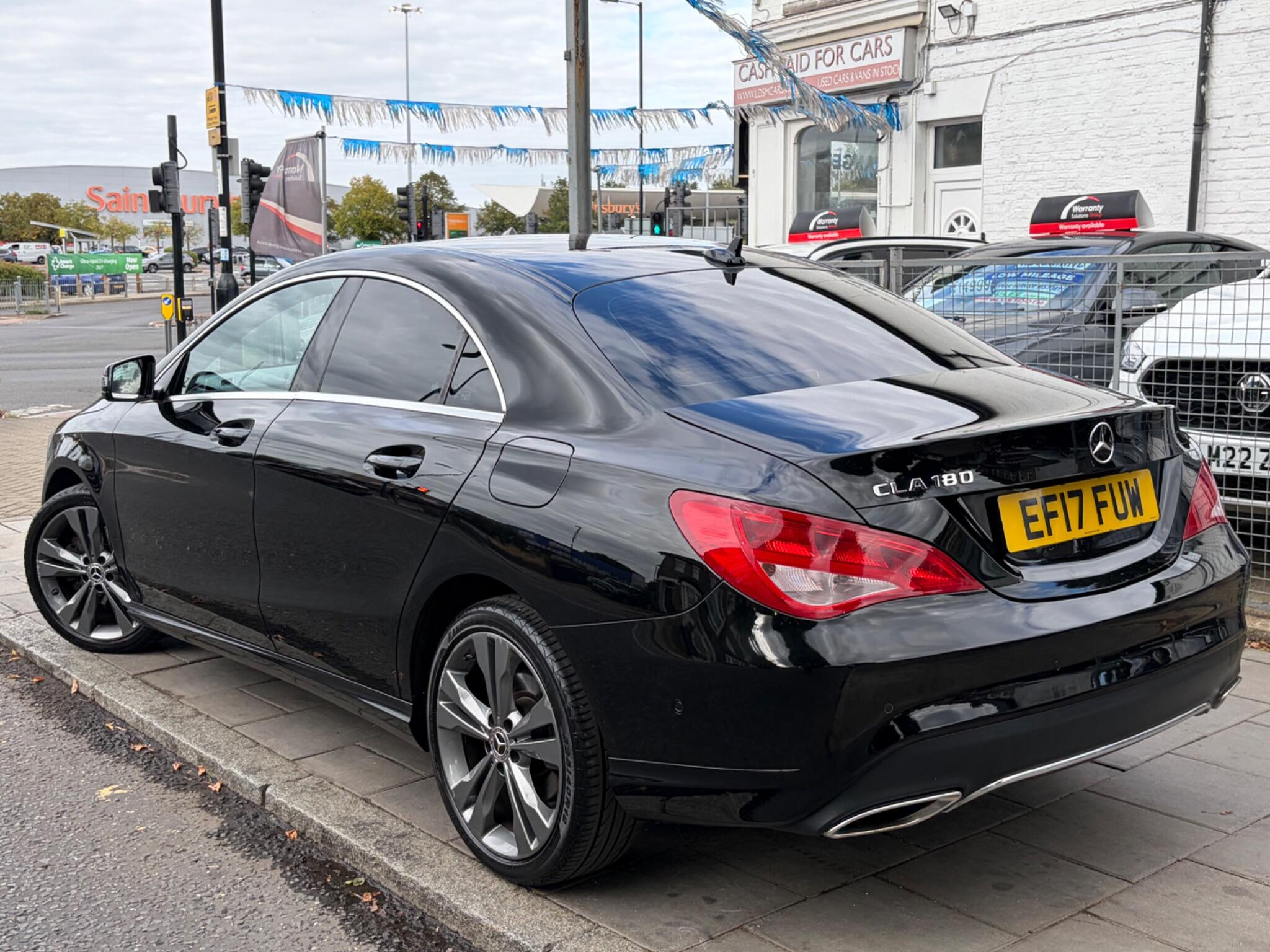 Mercedes-Benz Cla view 4