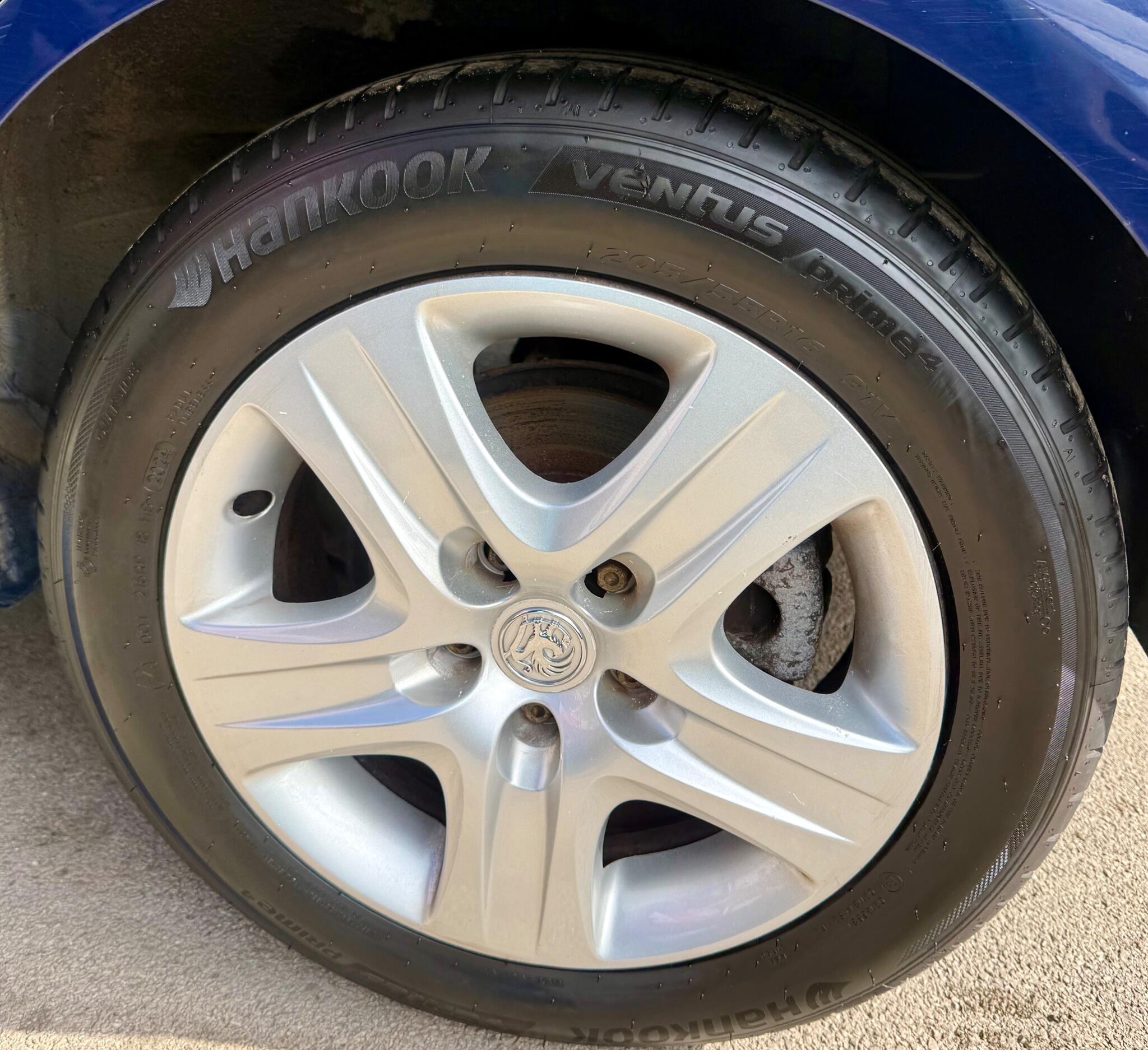 Vauxhall Zafira view 22