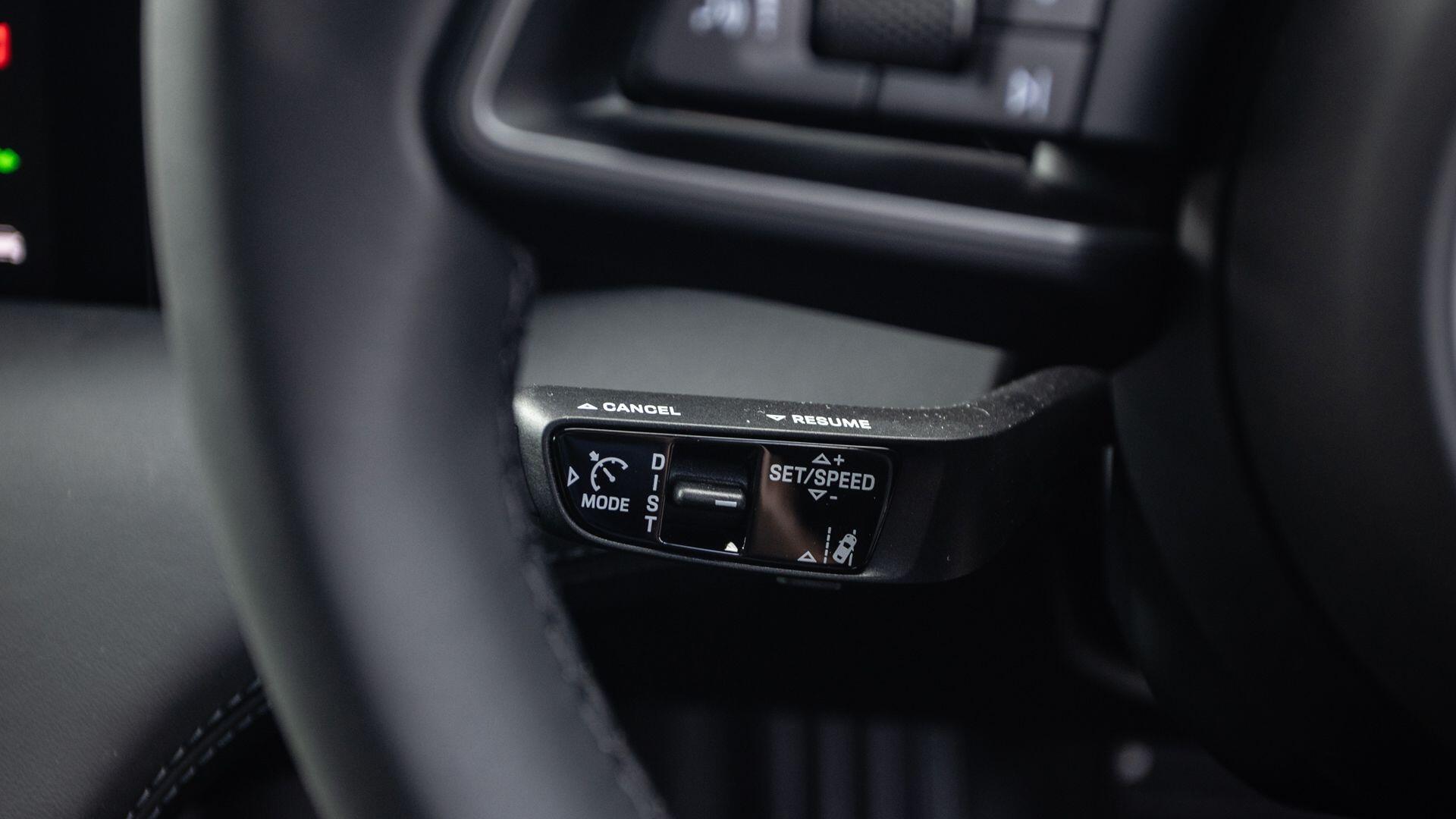 Porsche Taycan view 15