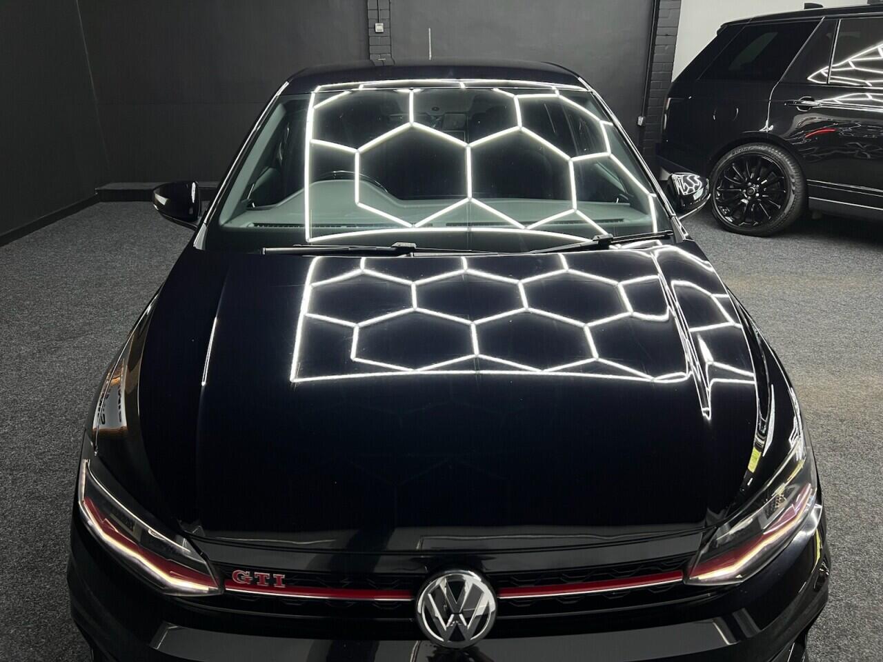 Volkswagen Polo view 21