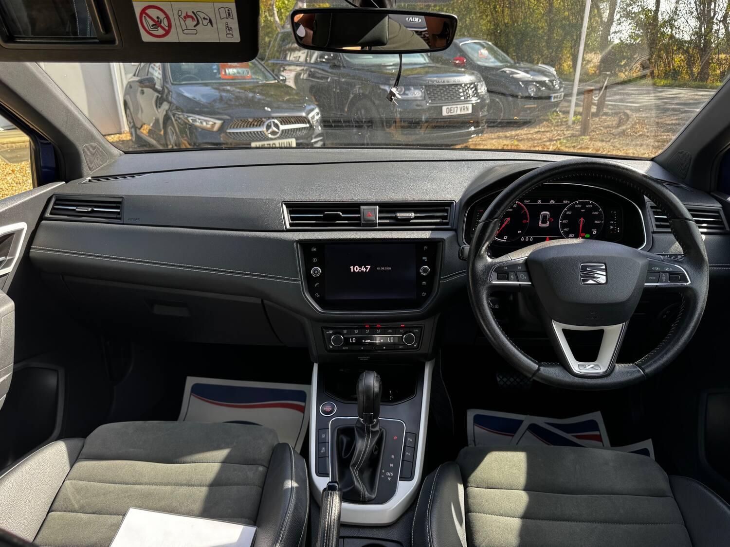 SEAT Arona view 12