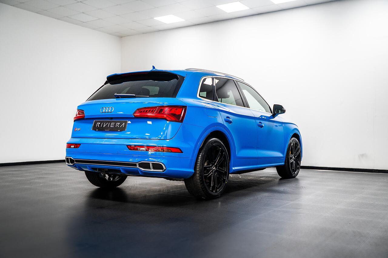 Audi SQ5 view 24