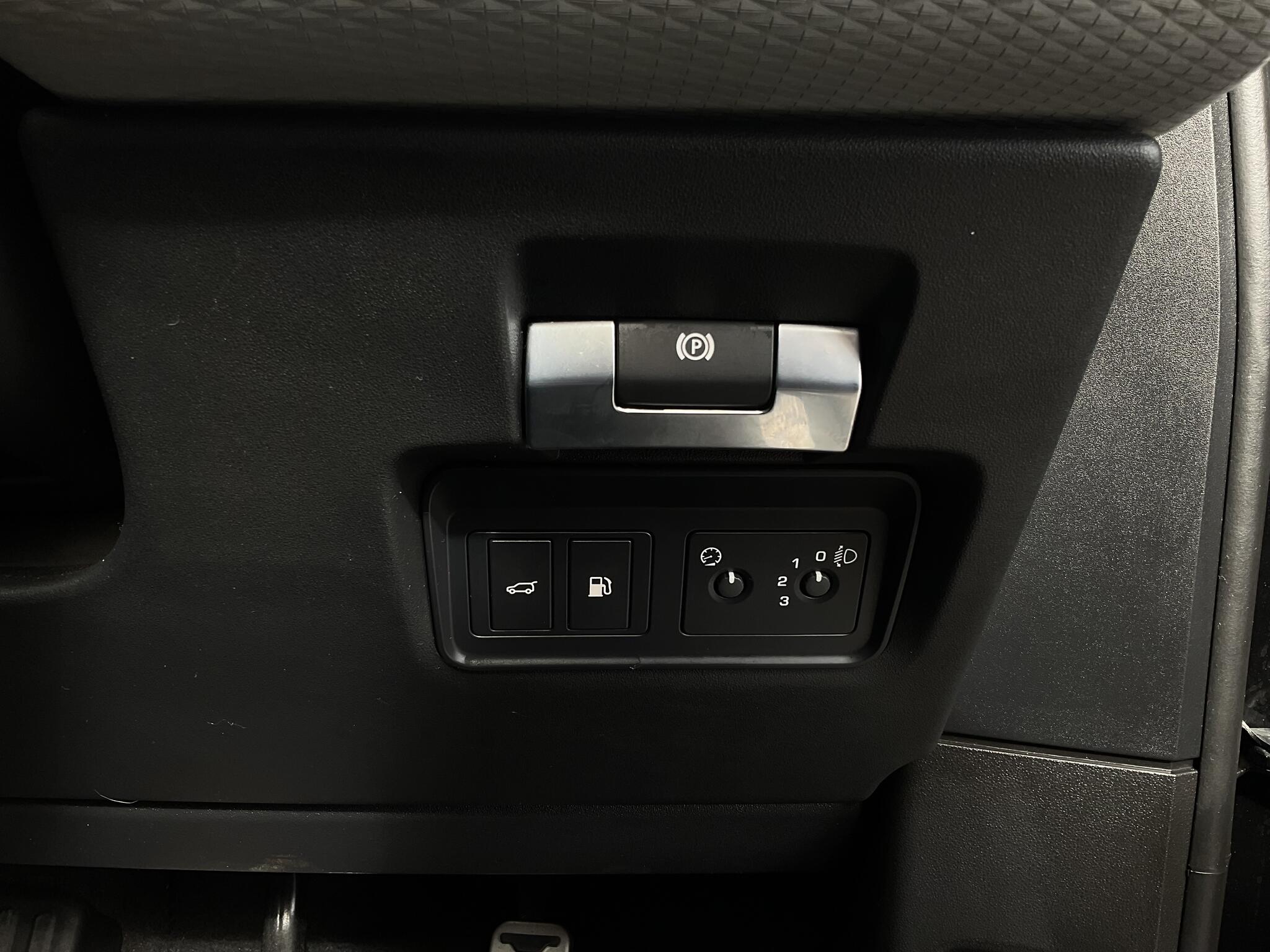 Land Rover Range Rover Evoque view 34