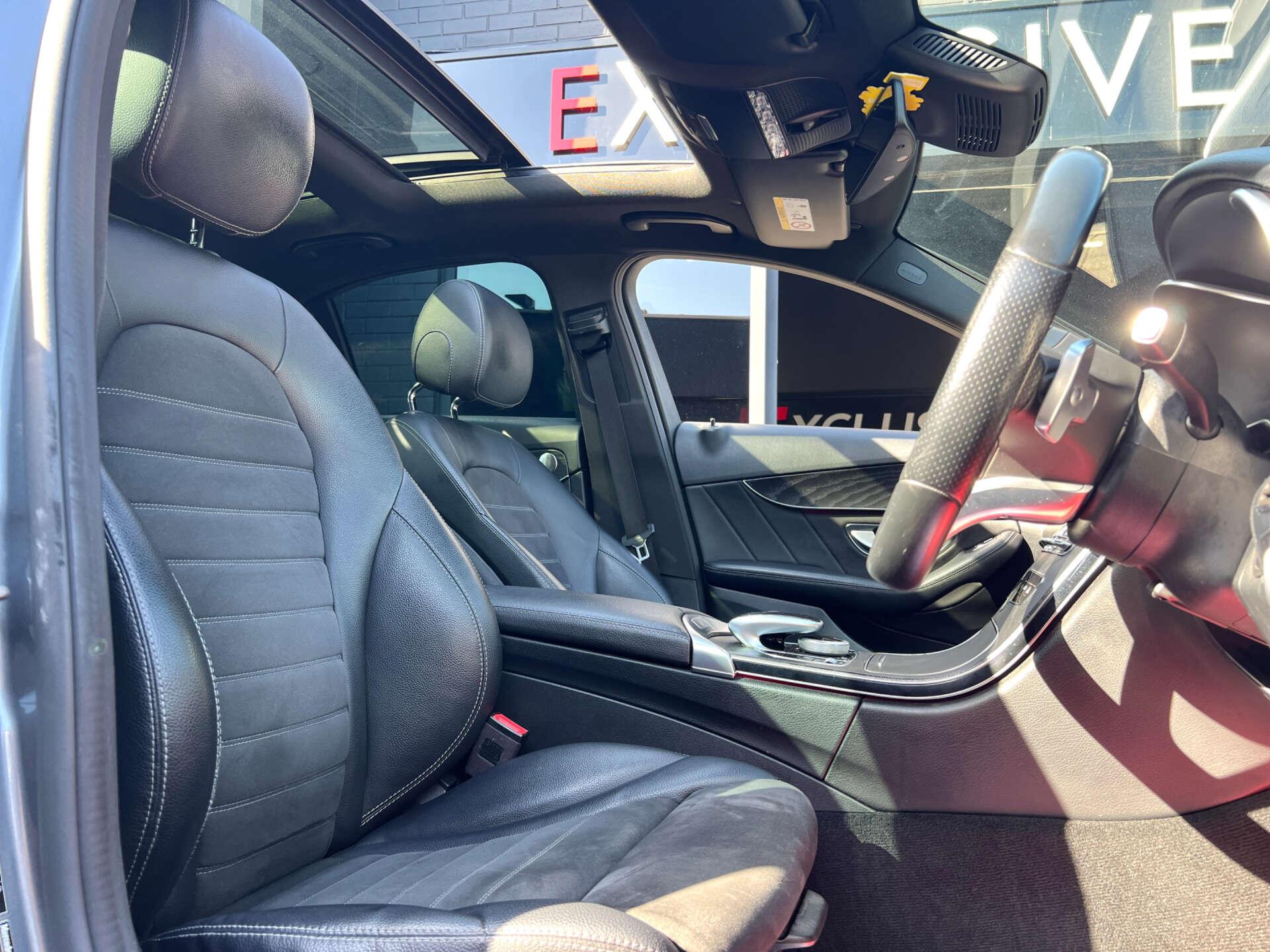 Mercedes-Benz C Class view 20
