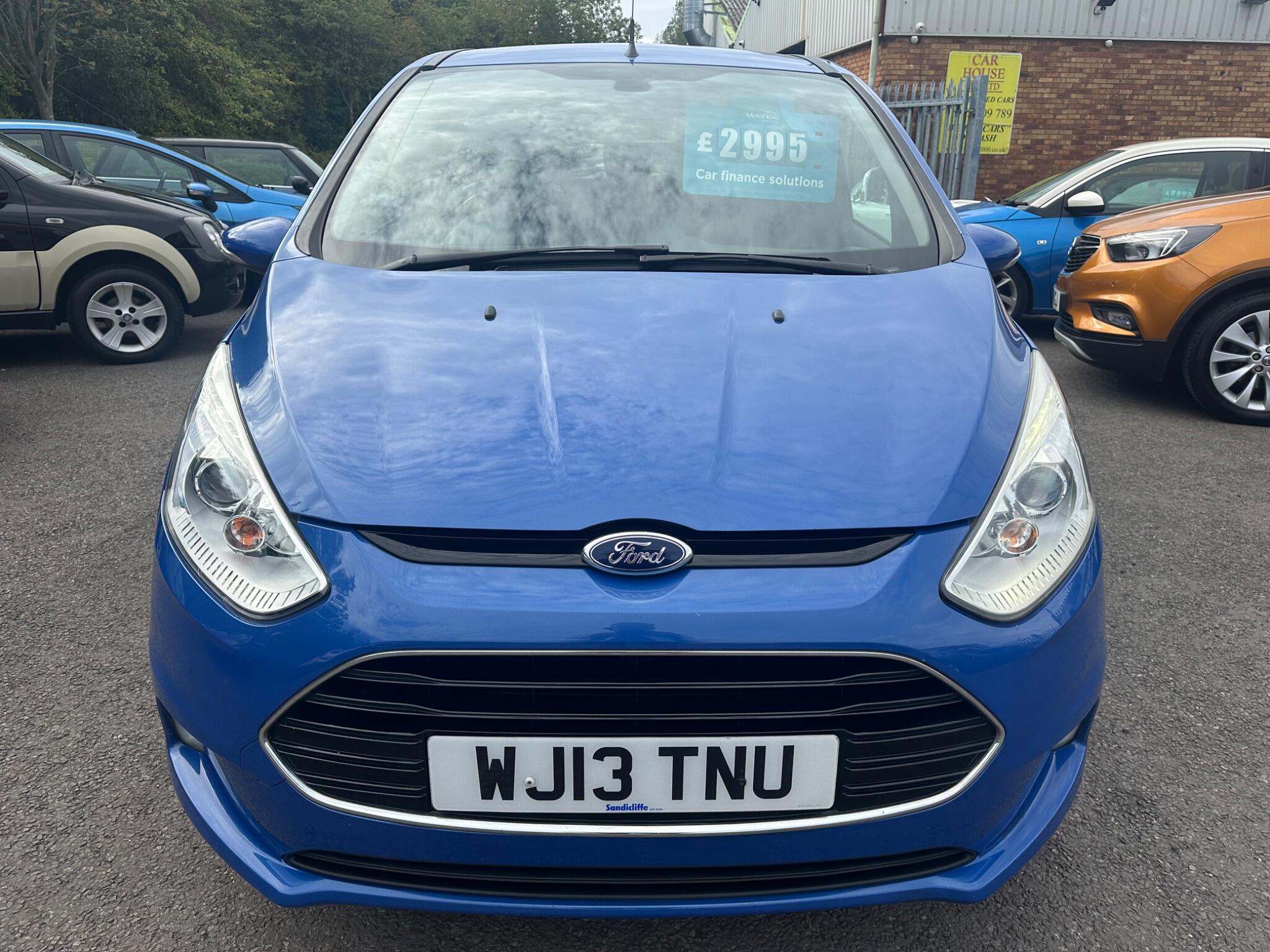 Ford B-Max view 9