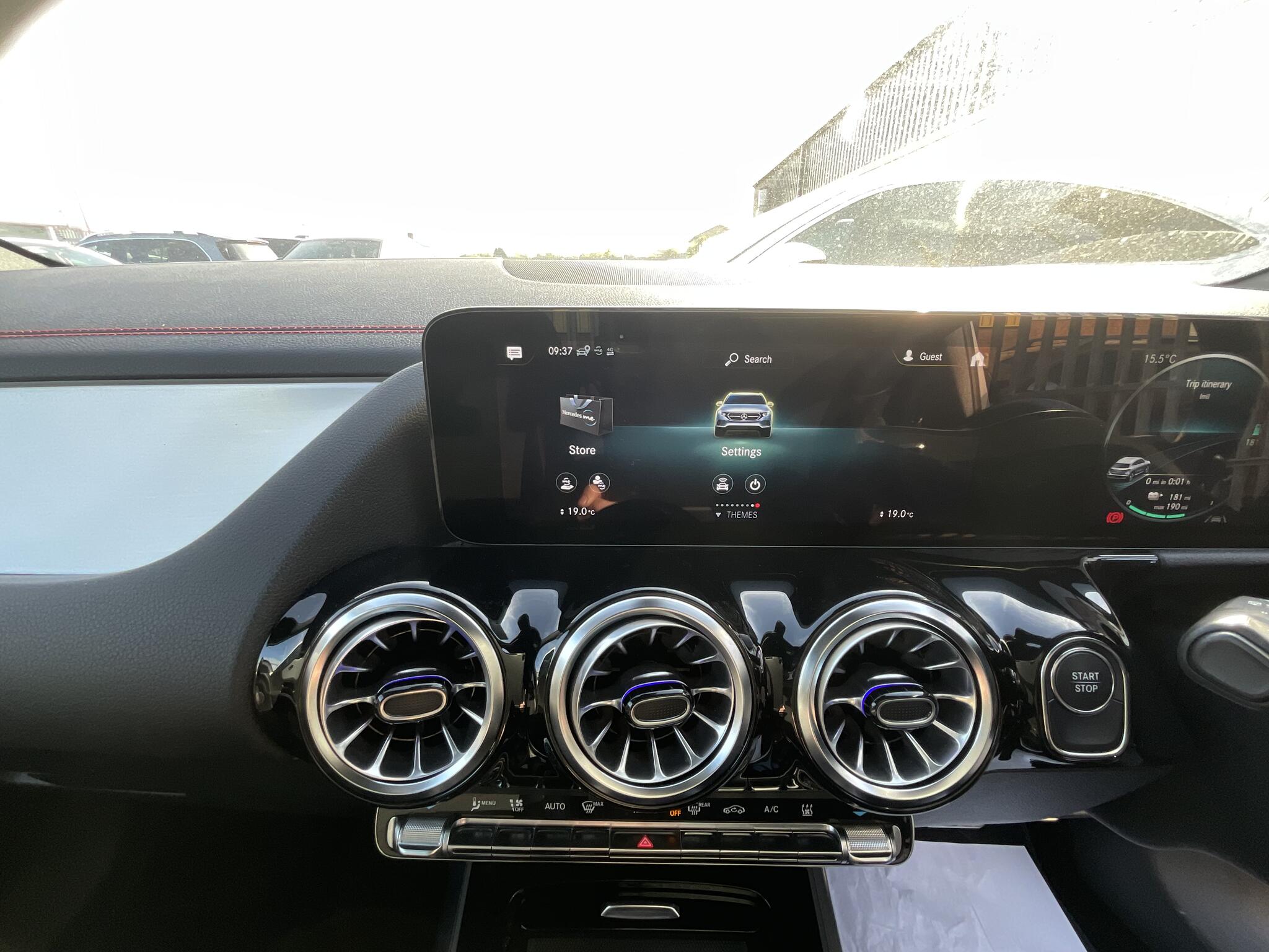 Mercedes-Benz Eqa view 27