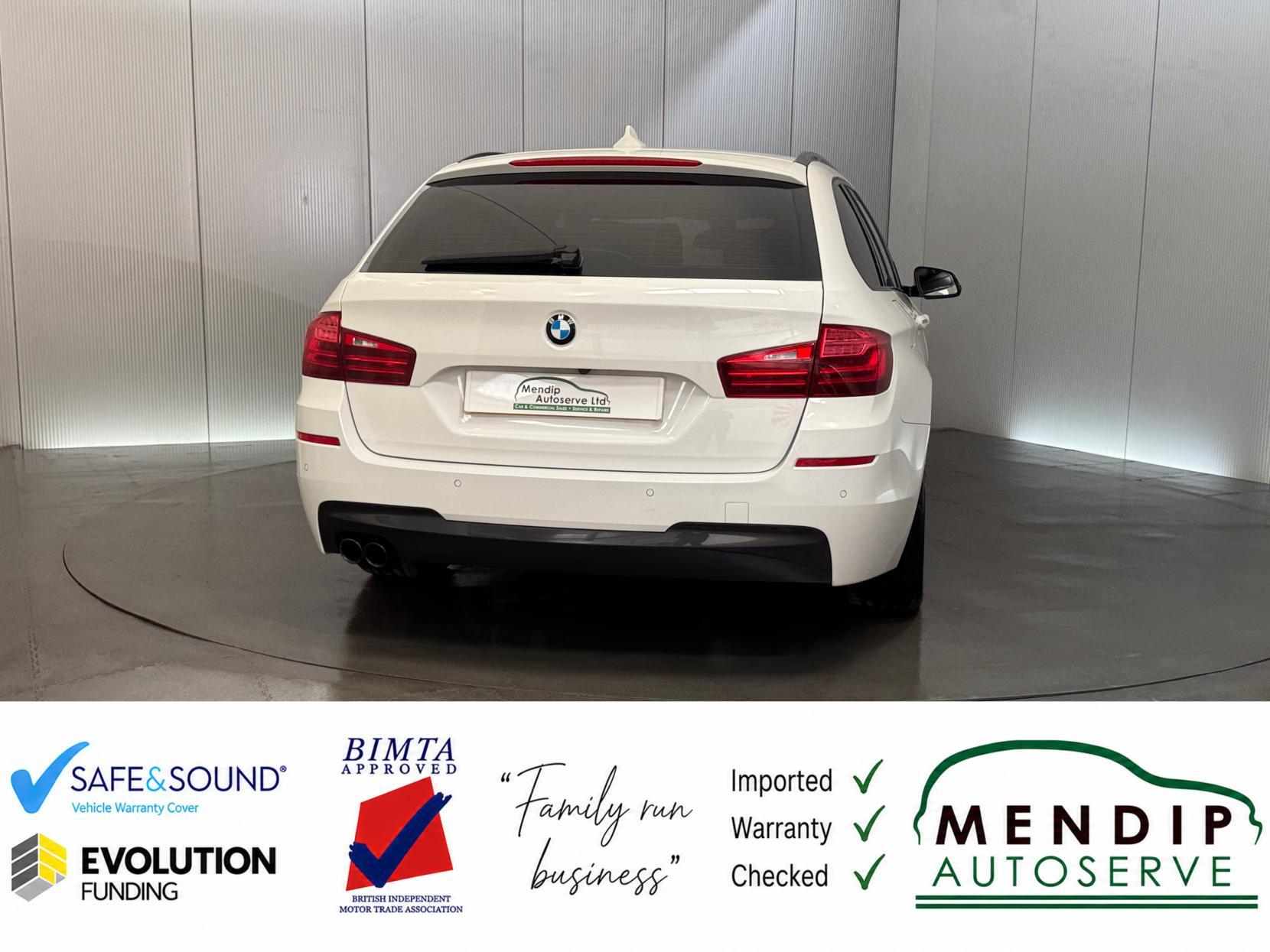 BMW 5 Series view 22