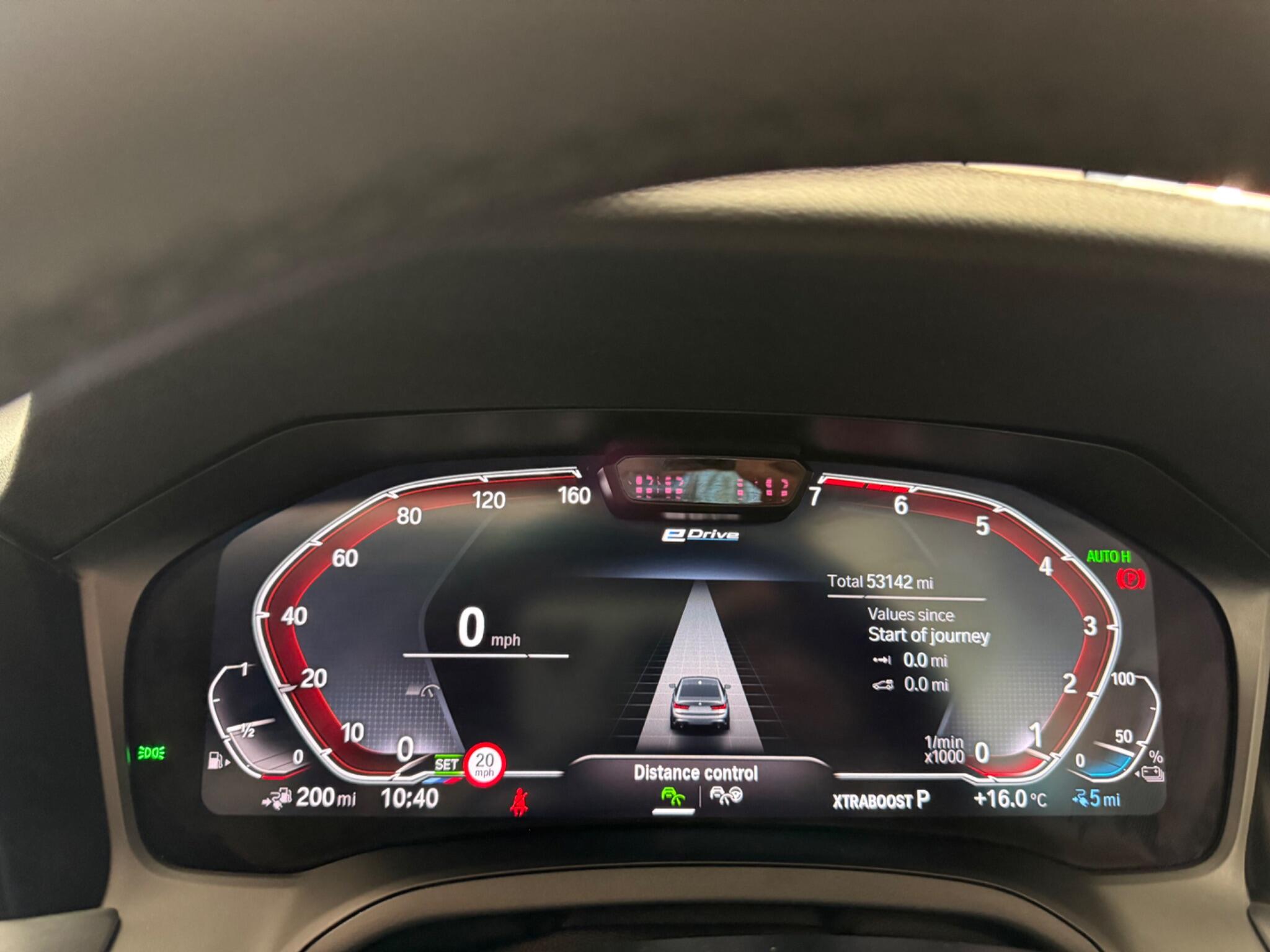 BMW 3 Series view 20