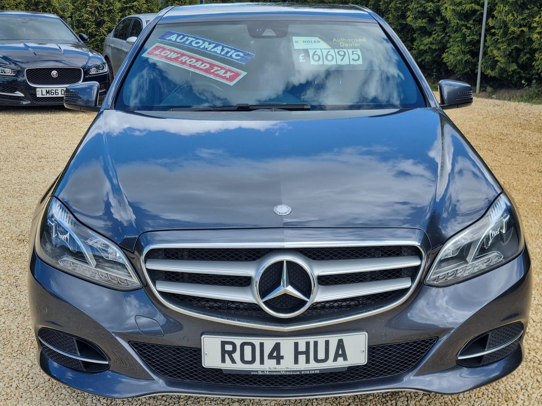 Mercedes-Benz E Class view 24