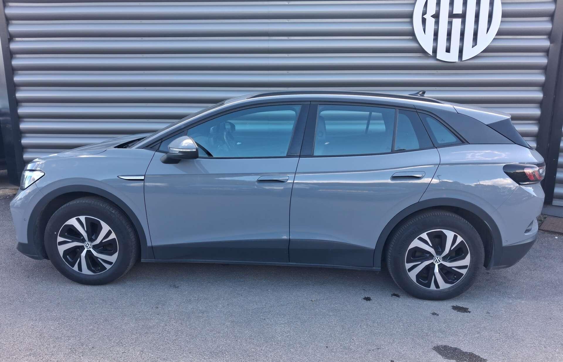 Volkswagen Id.4 view 11