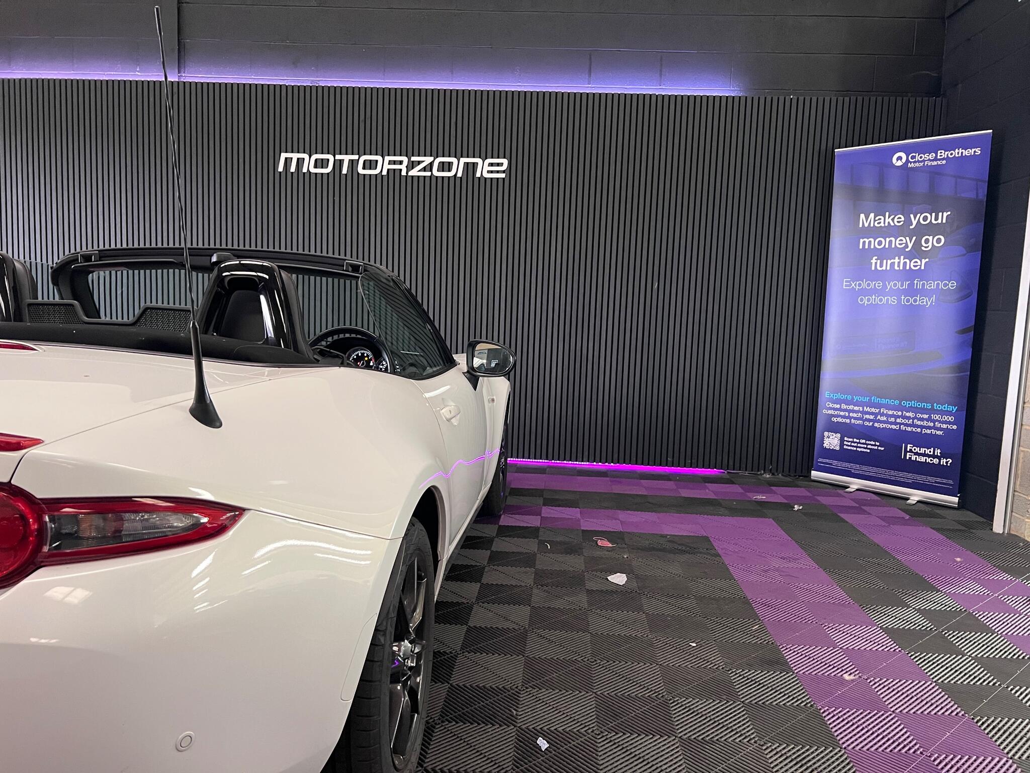 Mazda MX-5 view 47