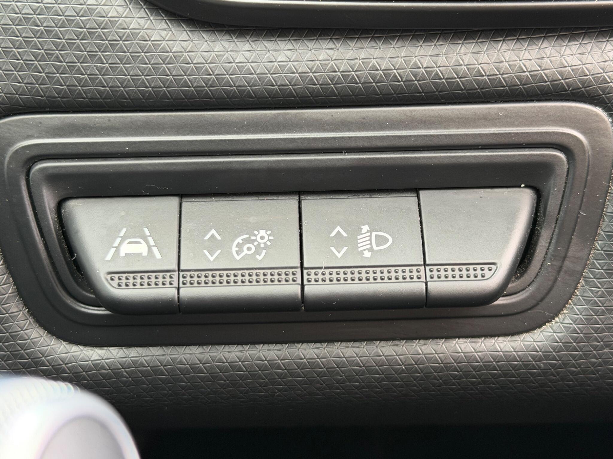 Renault Clio view 29